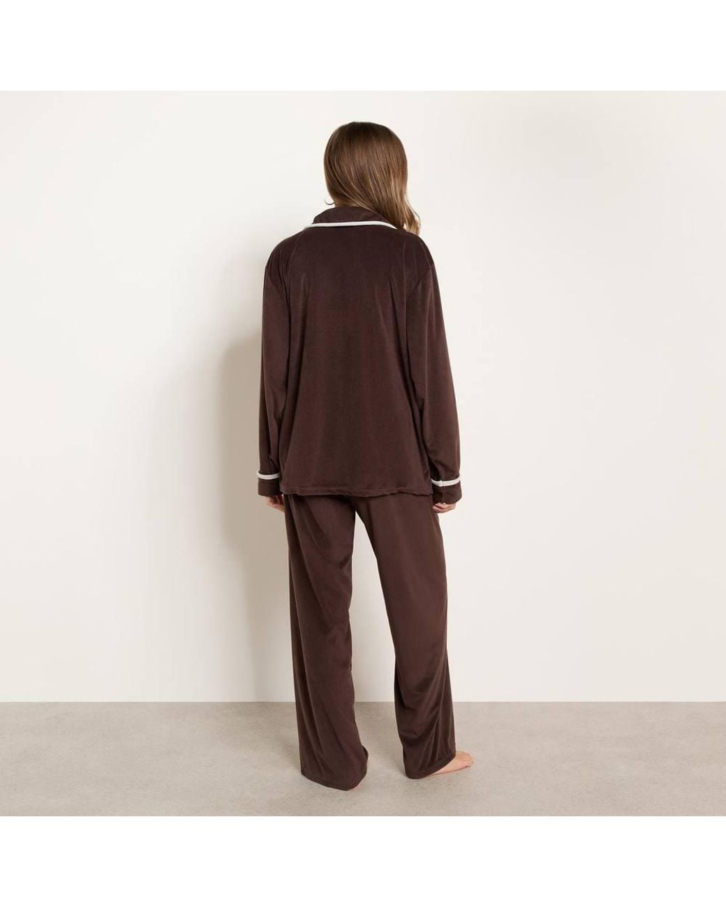OHS Brown Piped Edge Matte Velvet Button Through Pyjama Set Nightwear Pjs