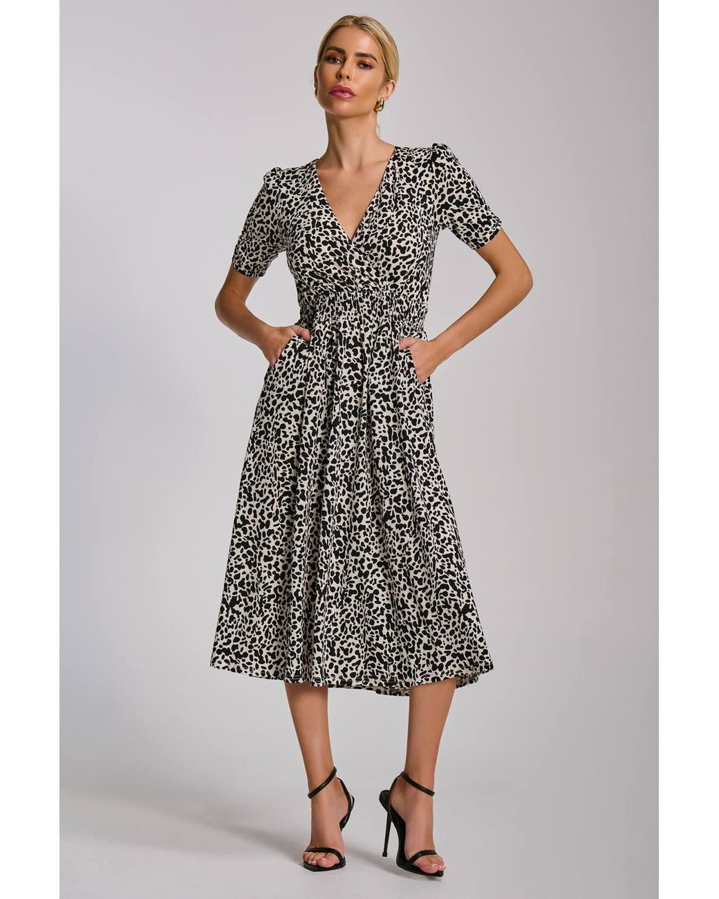 Jolie Moi Gray Short Sleeve Printed Jersey Midi Dress