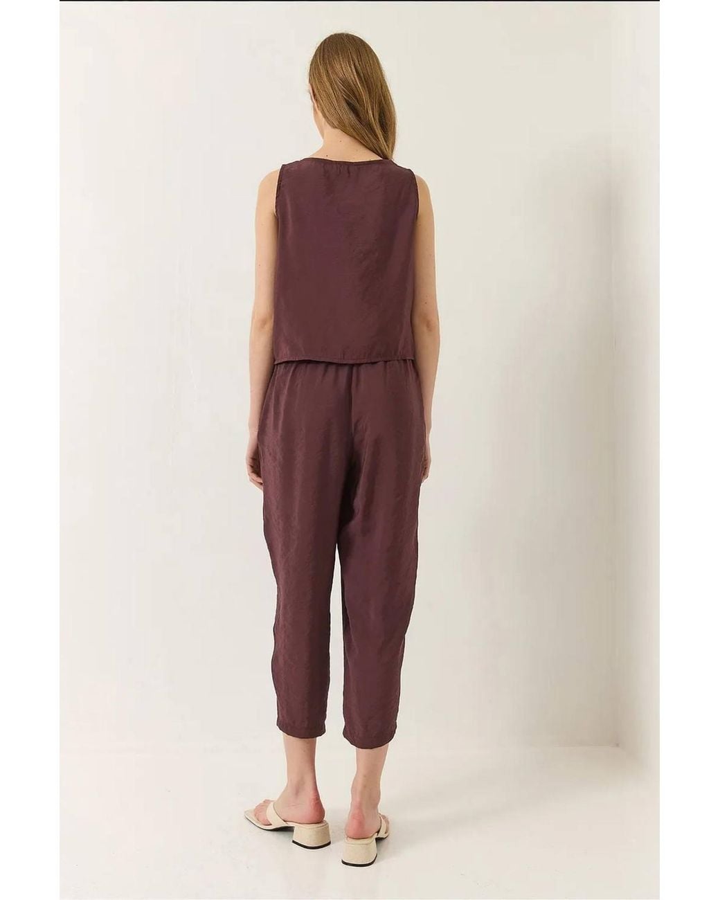 Bianco Lucci Red Sleeveless Crew Neck Blouse & Carrof Fıt Pants Set