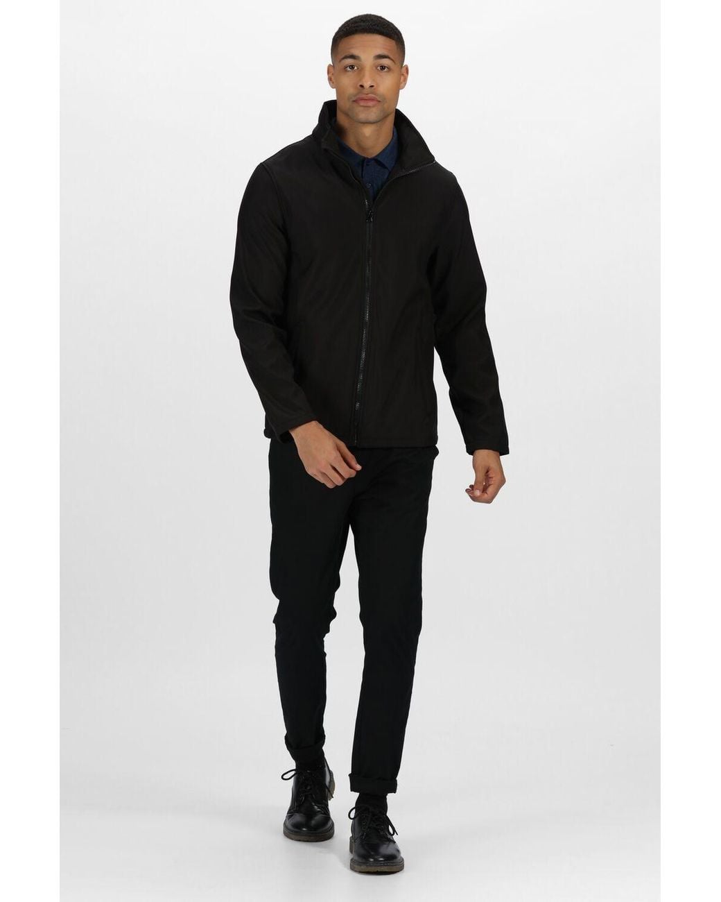 Regatta Black Ablaze Printable Softshell Jacket for men