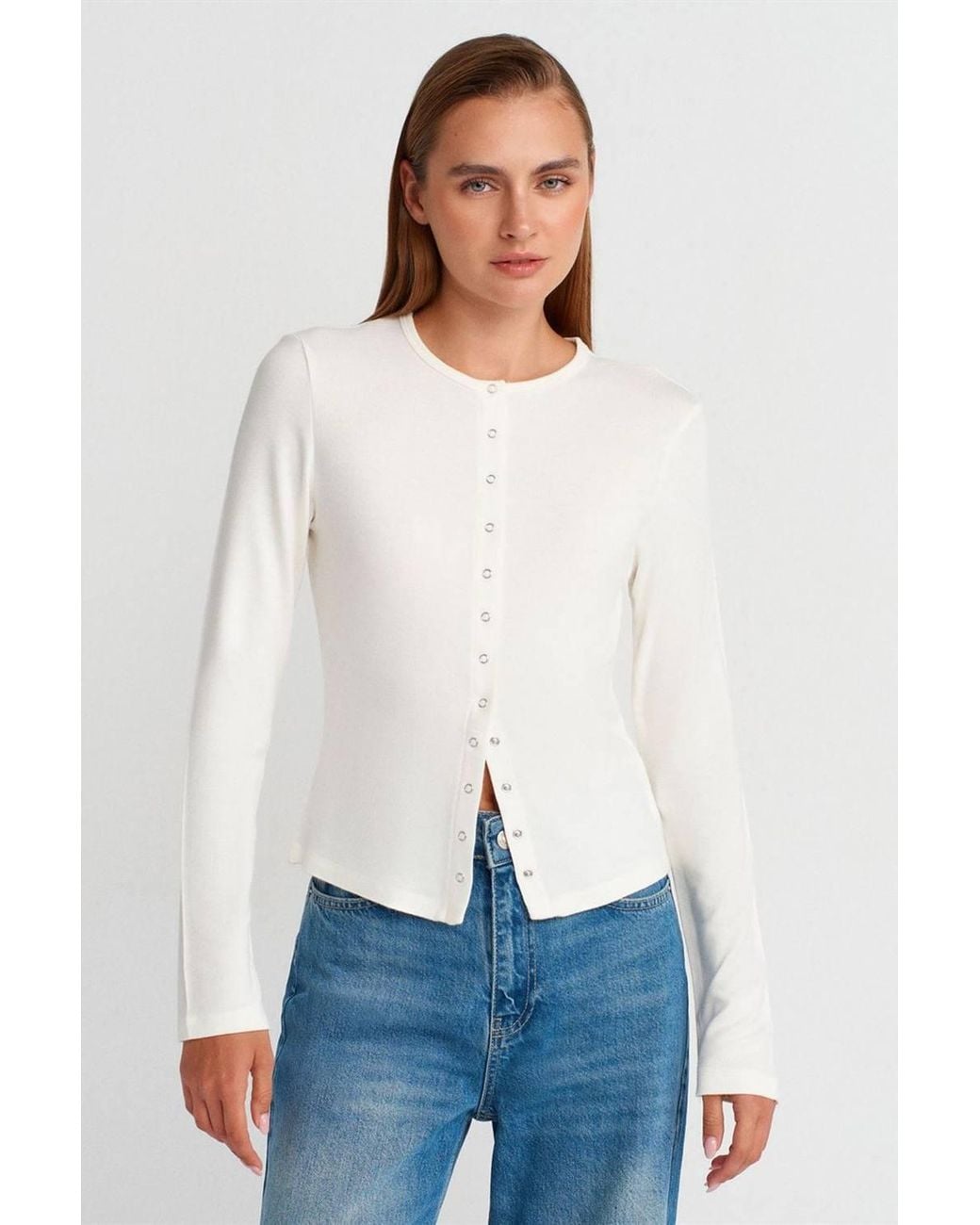 Dilvin White Ribbed Crew Neck Button Cardigan