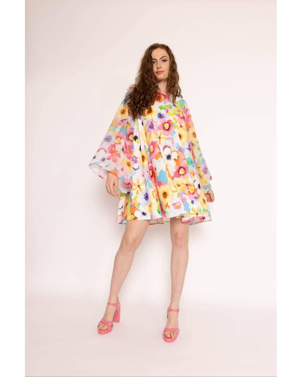 Twisted Wunder Pink Tw Sue Painted Floral Mini Dress