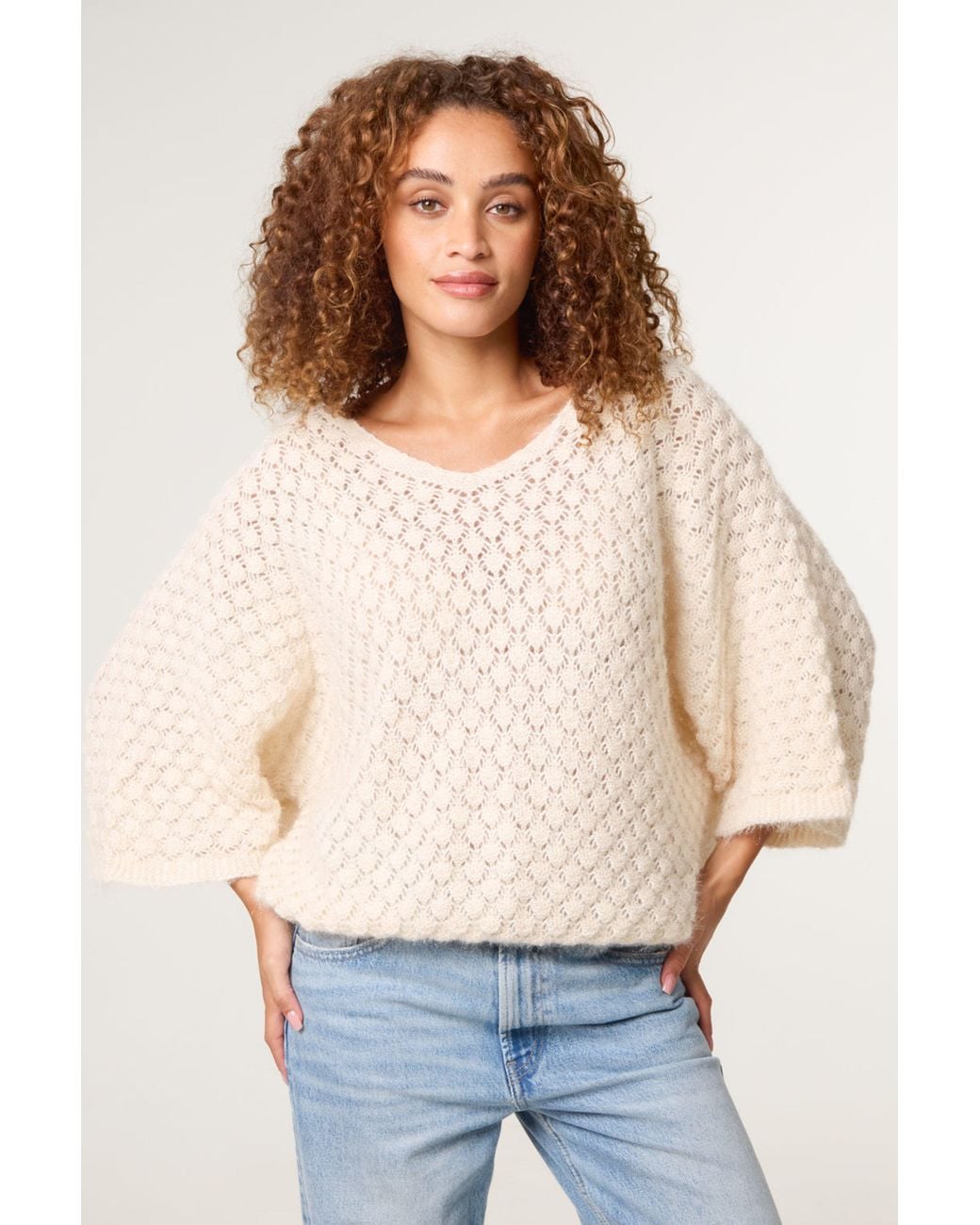 Blue Vanilla White Three Quarter Sleeve Round Neck Jumper