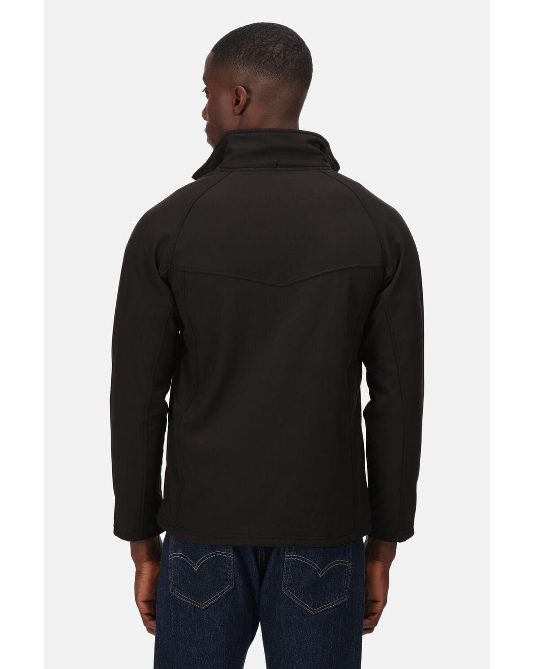 Regatta Black Uproar Softshell Jacket for men