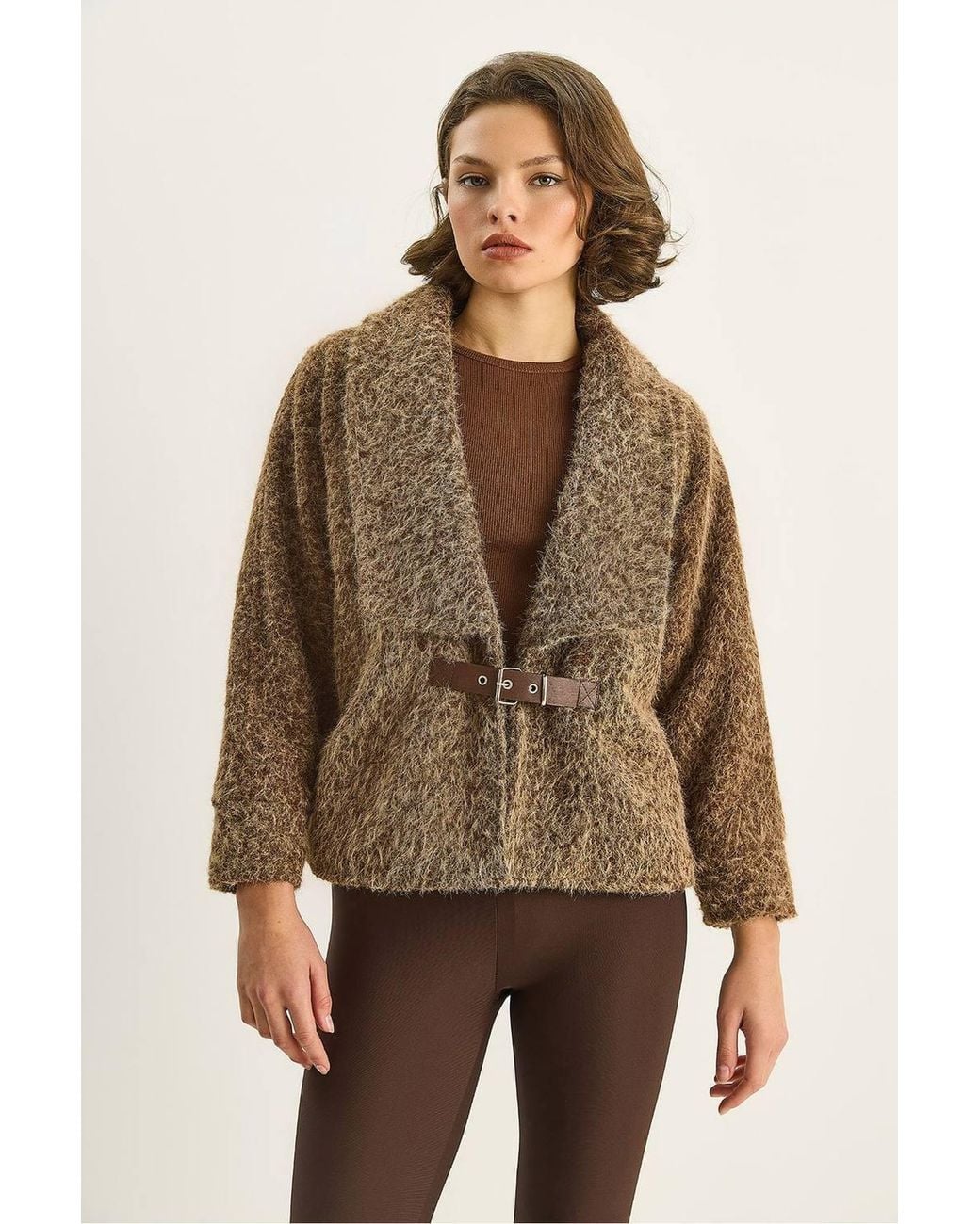Bianco Lucci Natural Coat With Belt Detail