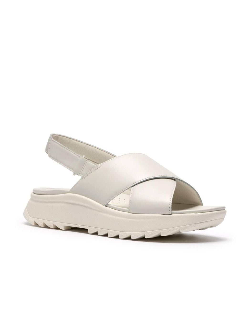 Clarks White Dashlite Wish Leather Flat Sandals