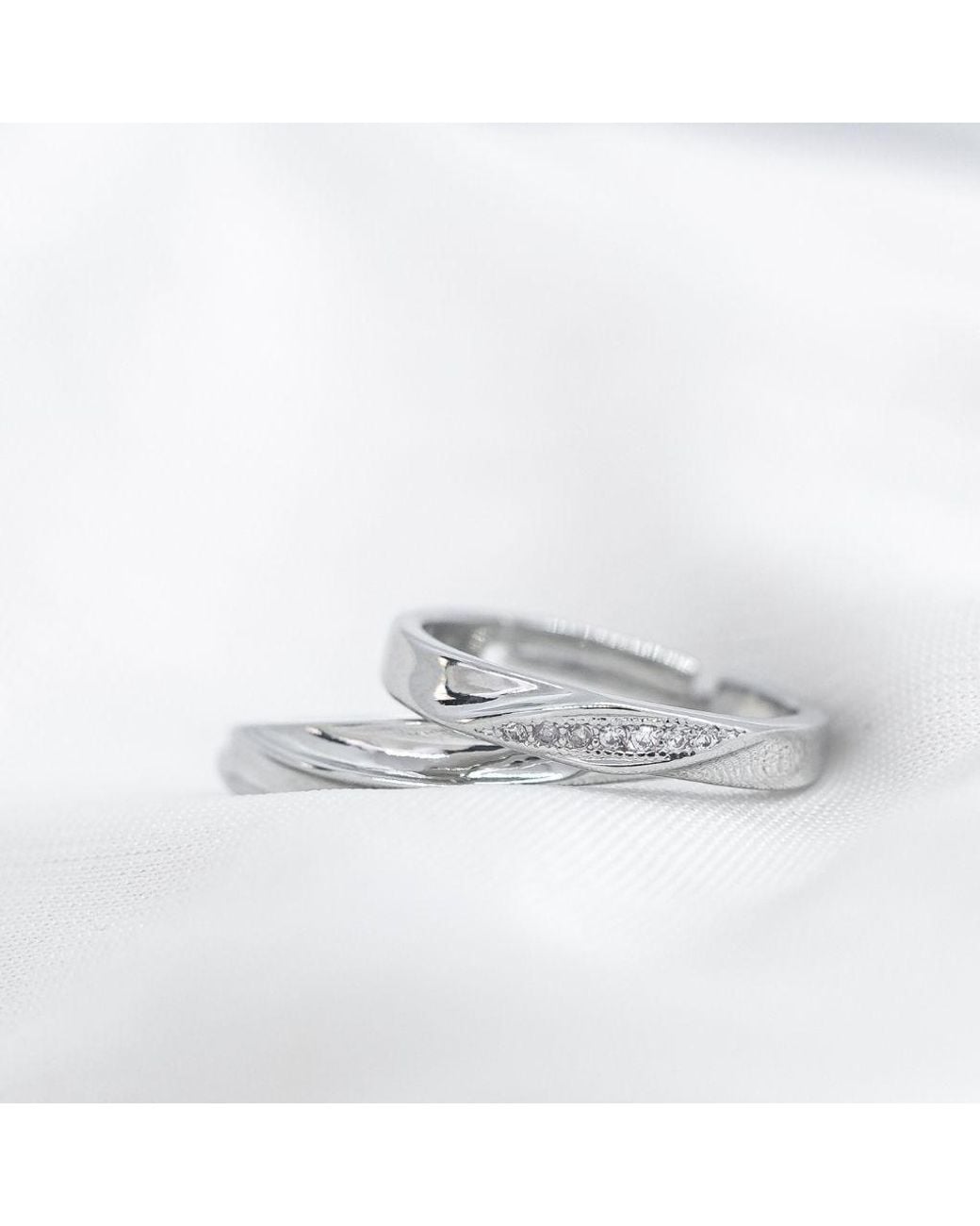 The Colourful Aura White Adjustable Couple Promise Band Zircon Ring Set