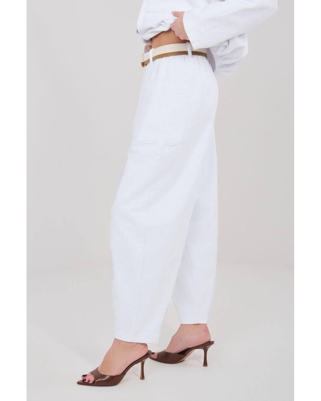 Love Lace White Carrot Fit High Waist Corduroy Pants With Belt