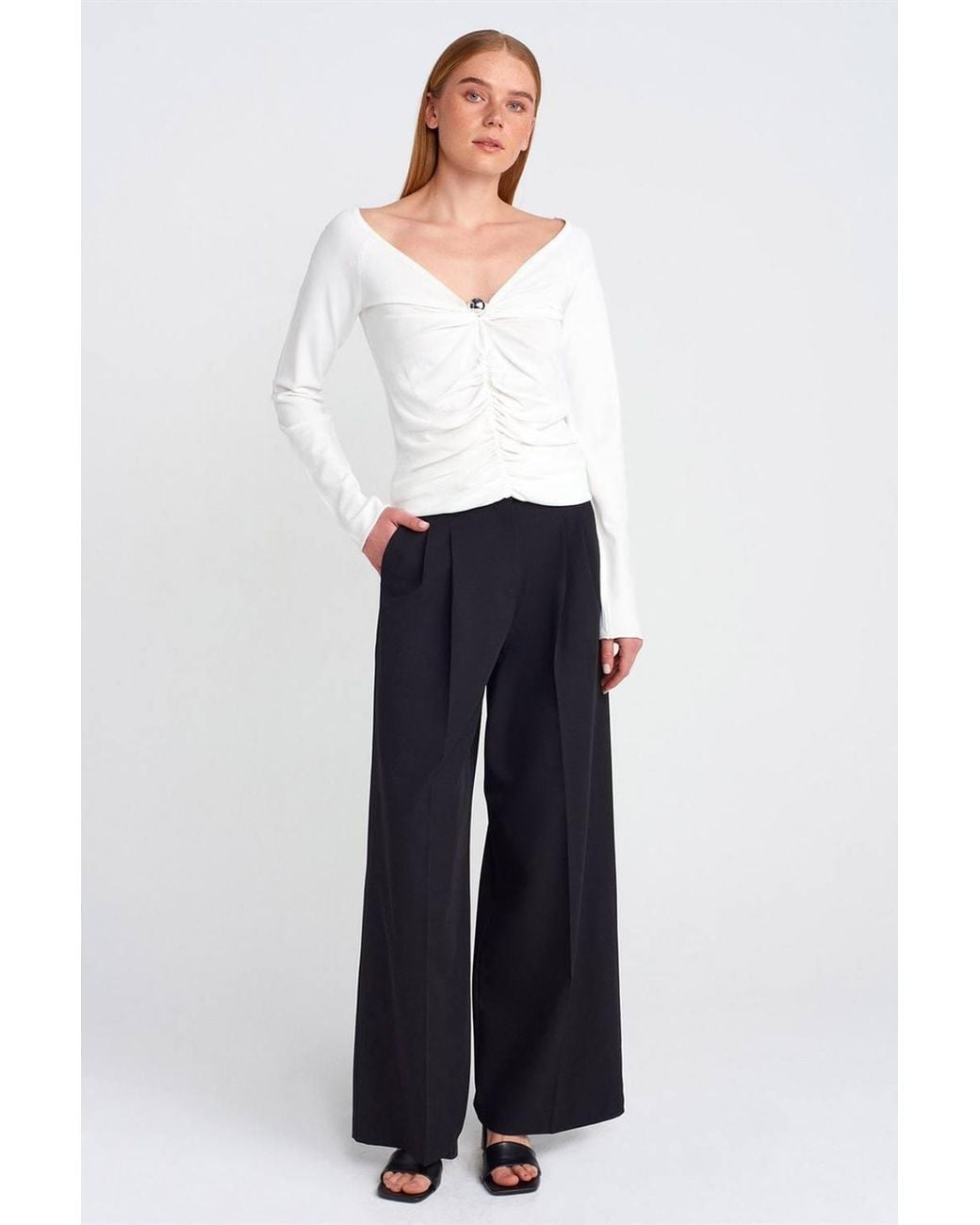 Dilvin White Slim Fit Ribbed V-Neck Sweater