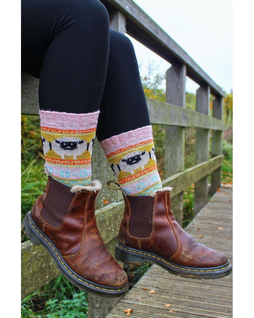 Sock Snob White 12 Pack Alpaca Socks With Sheep Pattern