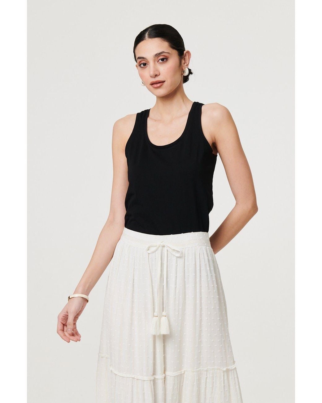 Izabel London White Textured High Waist Tiered Maxi Skirt