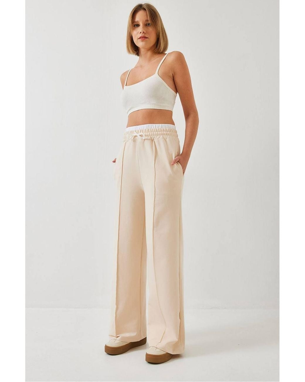 Bianco Lucci Natural Wide Leg Pants With Belt Detail