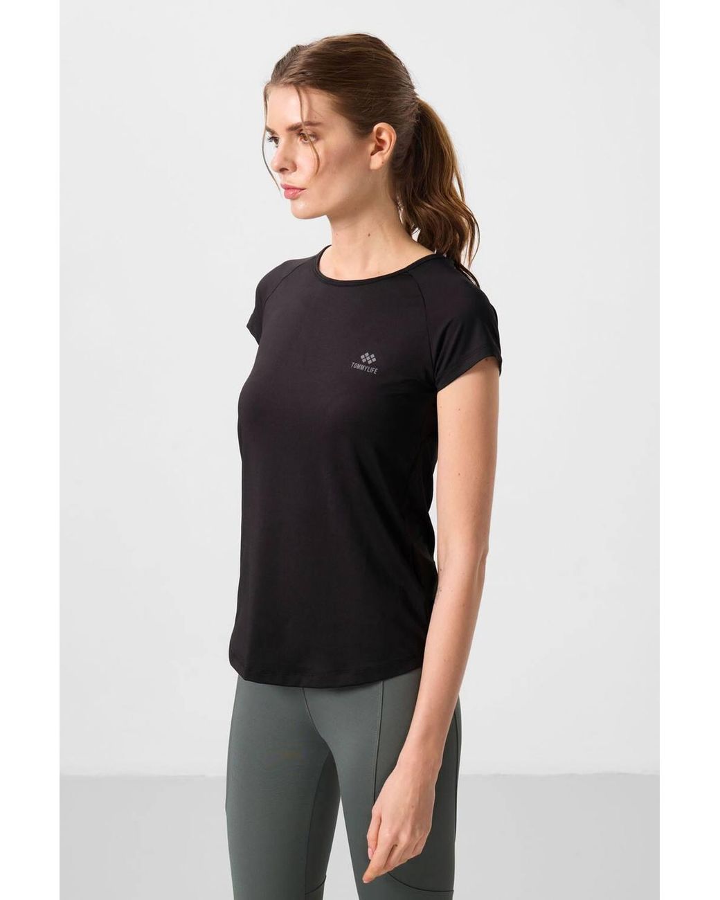 TOMMY LIFE Black Short-Sleeve Crew Neck T-Shirt