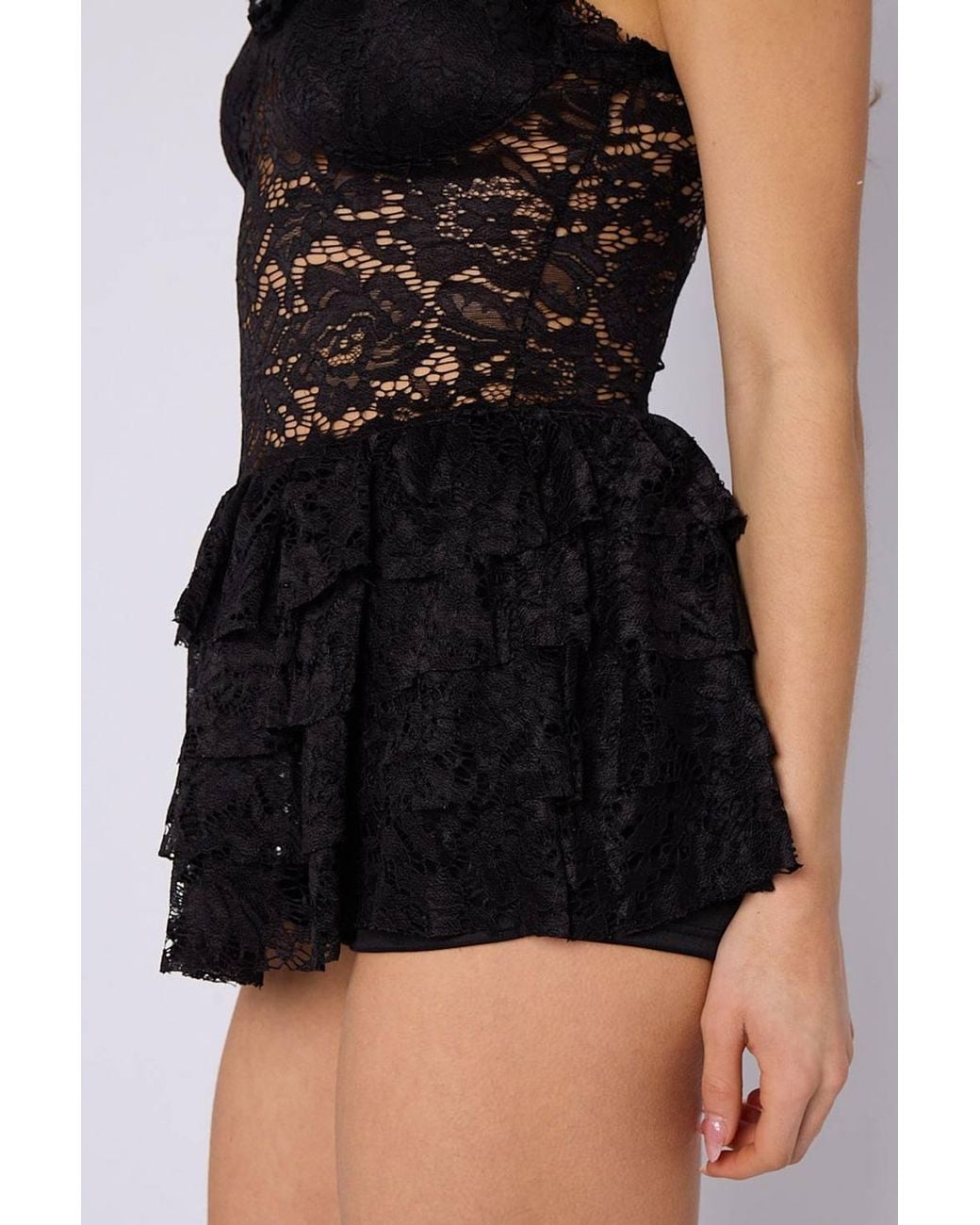 Stylewise Black Lace Detail Sleeveless Bodycon Playsuit