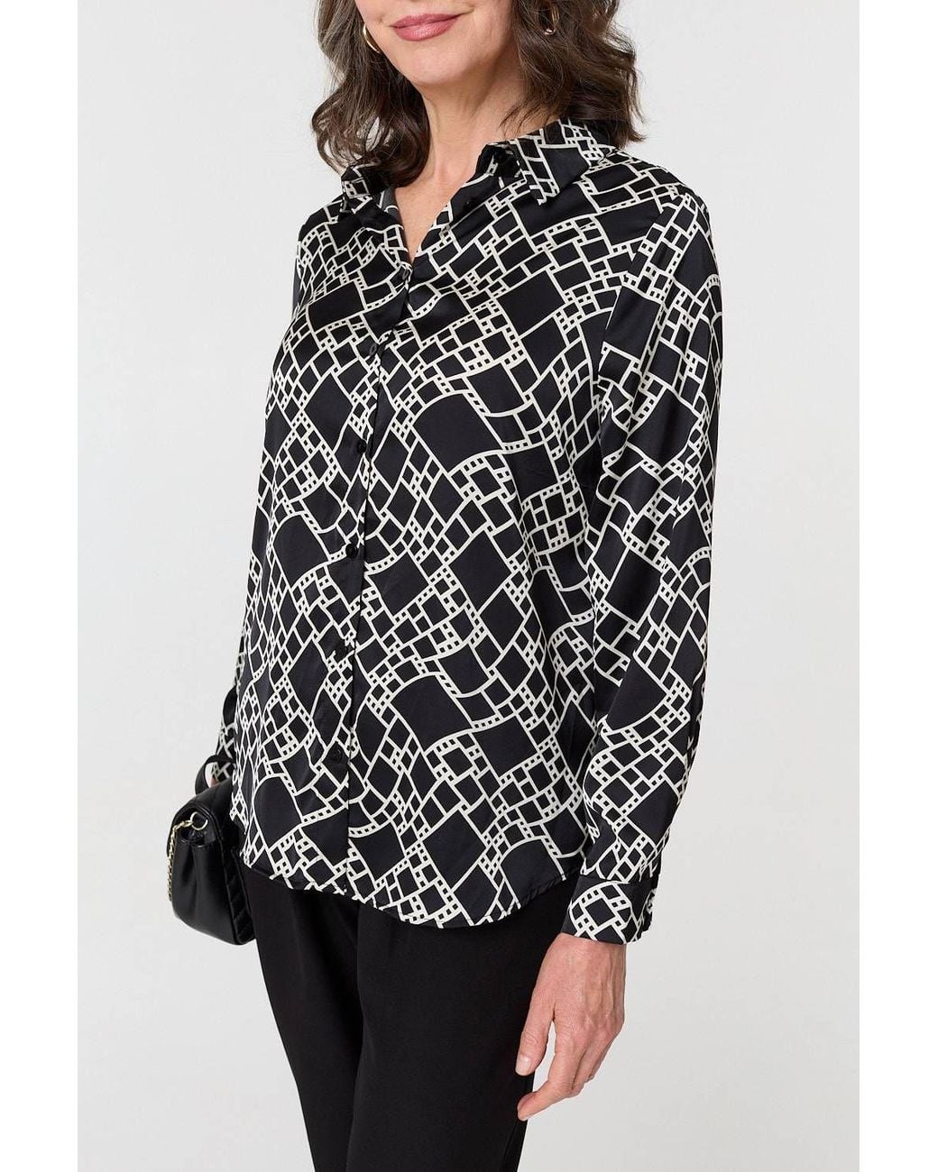 Izabel London Black Geo Print V-Neck Long Sleeve Shirt