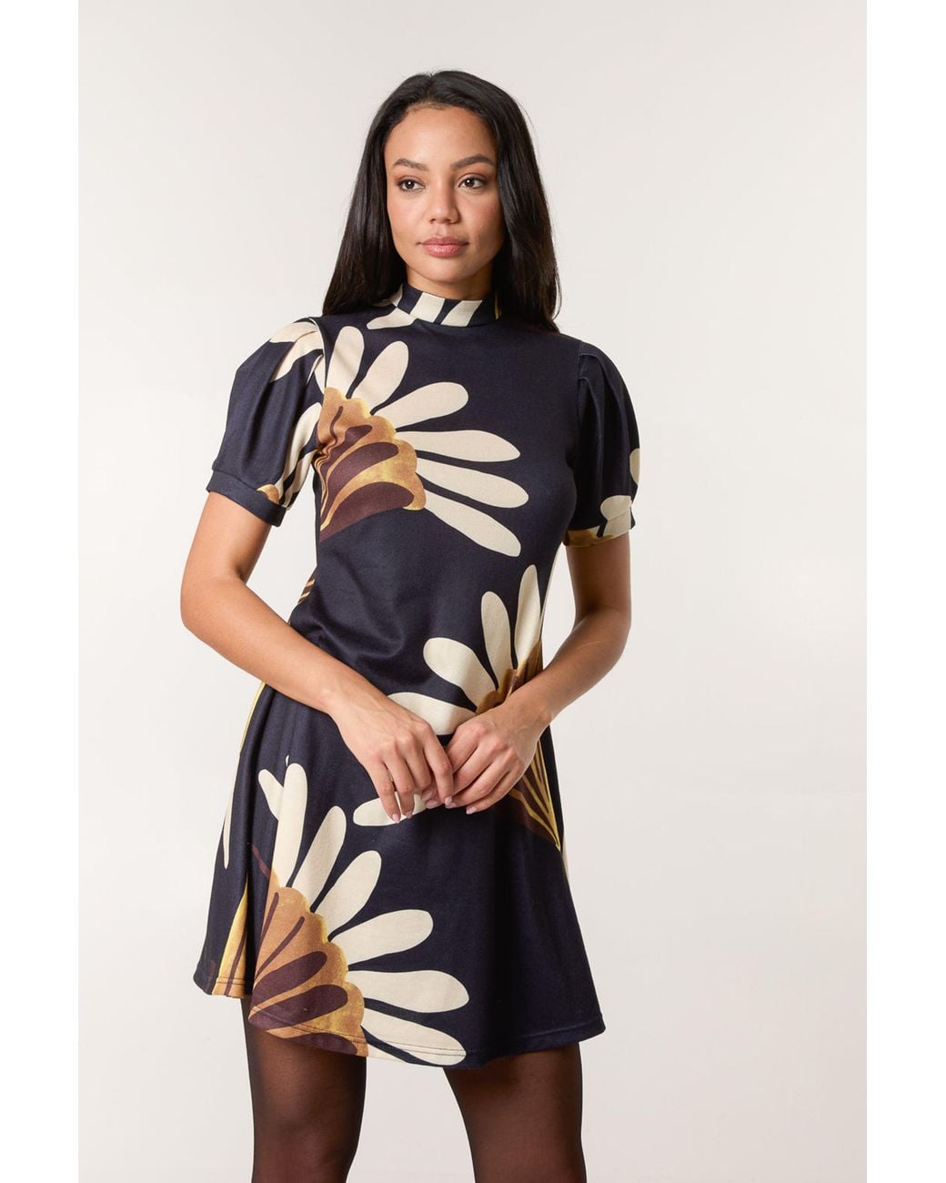 Blue Vanilla Black Short Sleeve Round Neck Mini Dress
