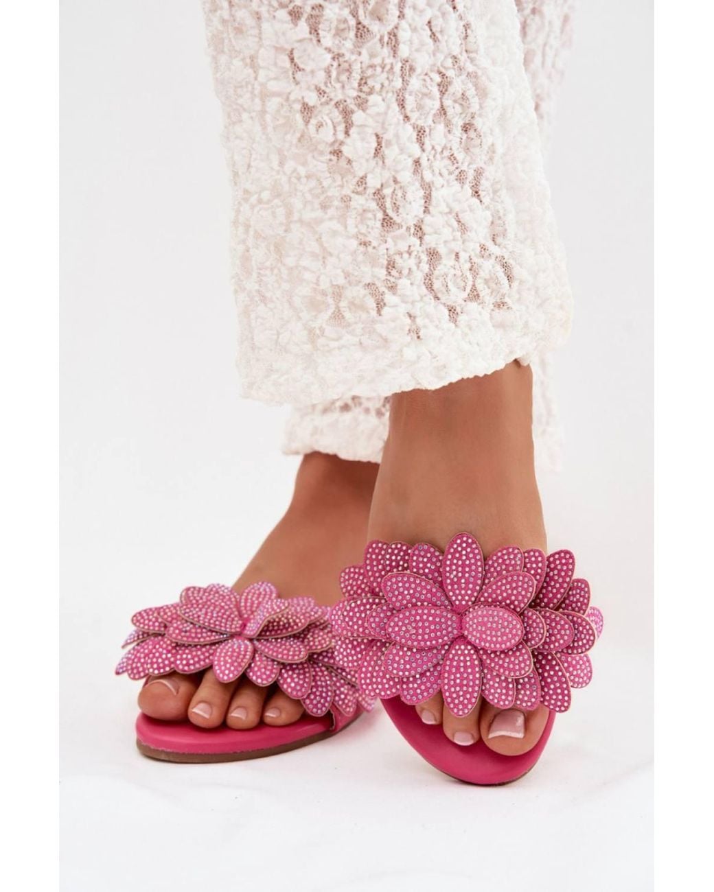 Love Lace Pink Comfort Flat Sole Sandals With Decorative Front Flip Flops