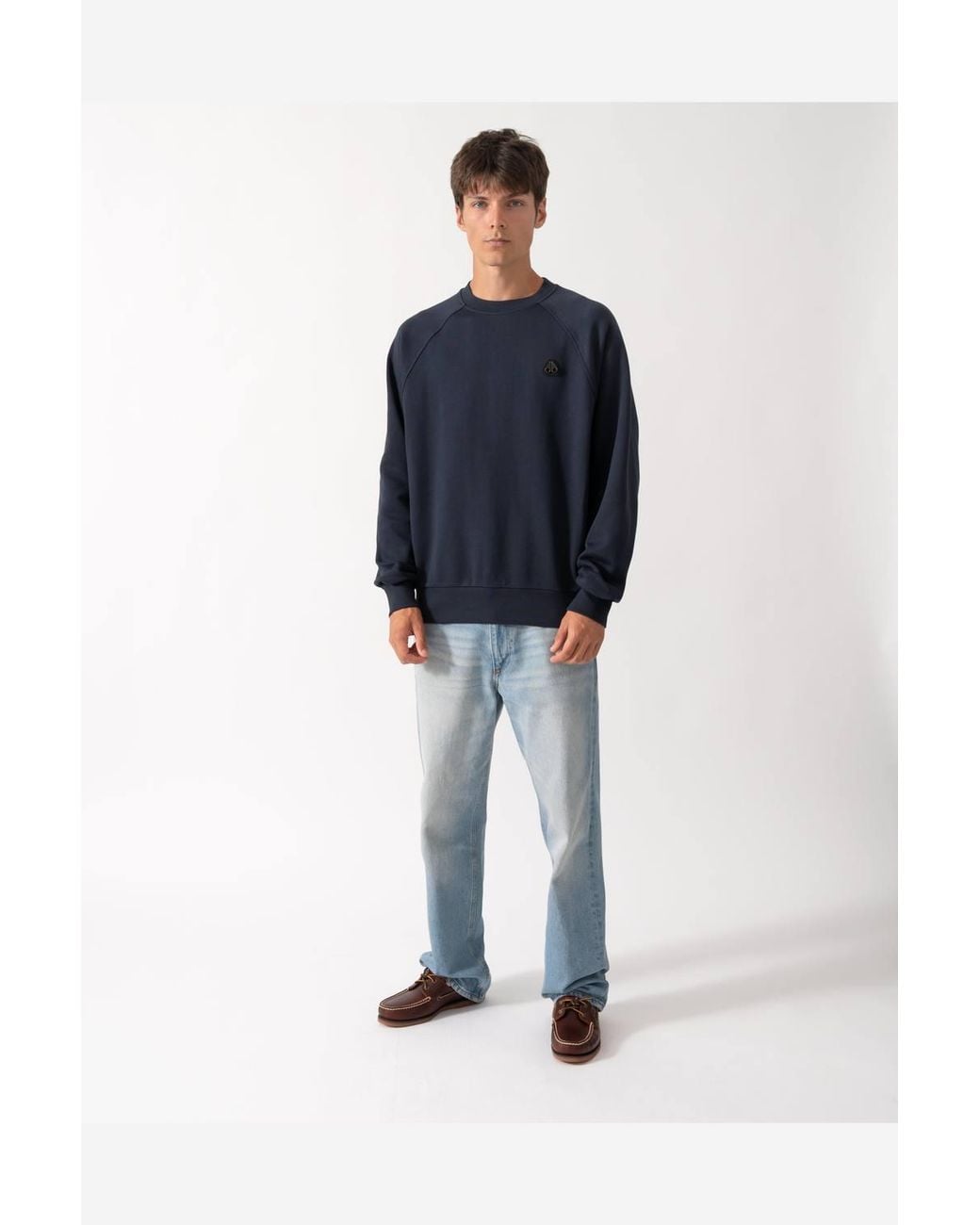 Moose Knuckles Blue Long Sleeve Crew Neck Logo Detail Relaxed Fit Sweatshirt for men