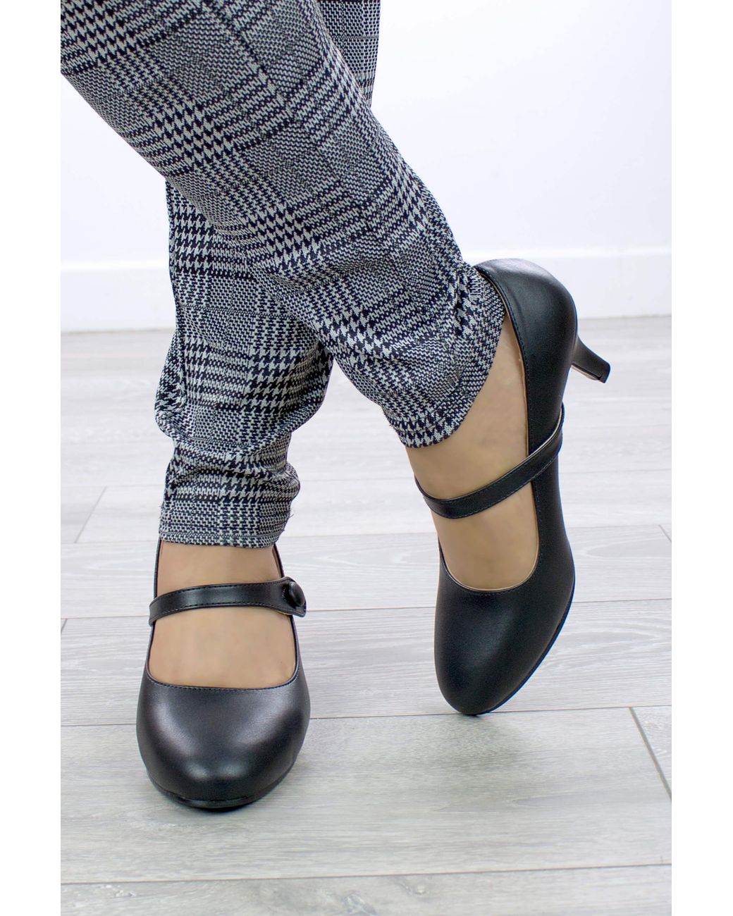 AJVANI Gray Mid Heel Elastic Strap Mary Jane Court Shoes