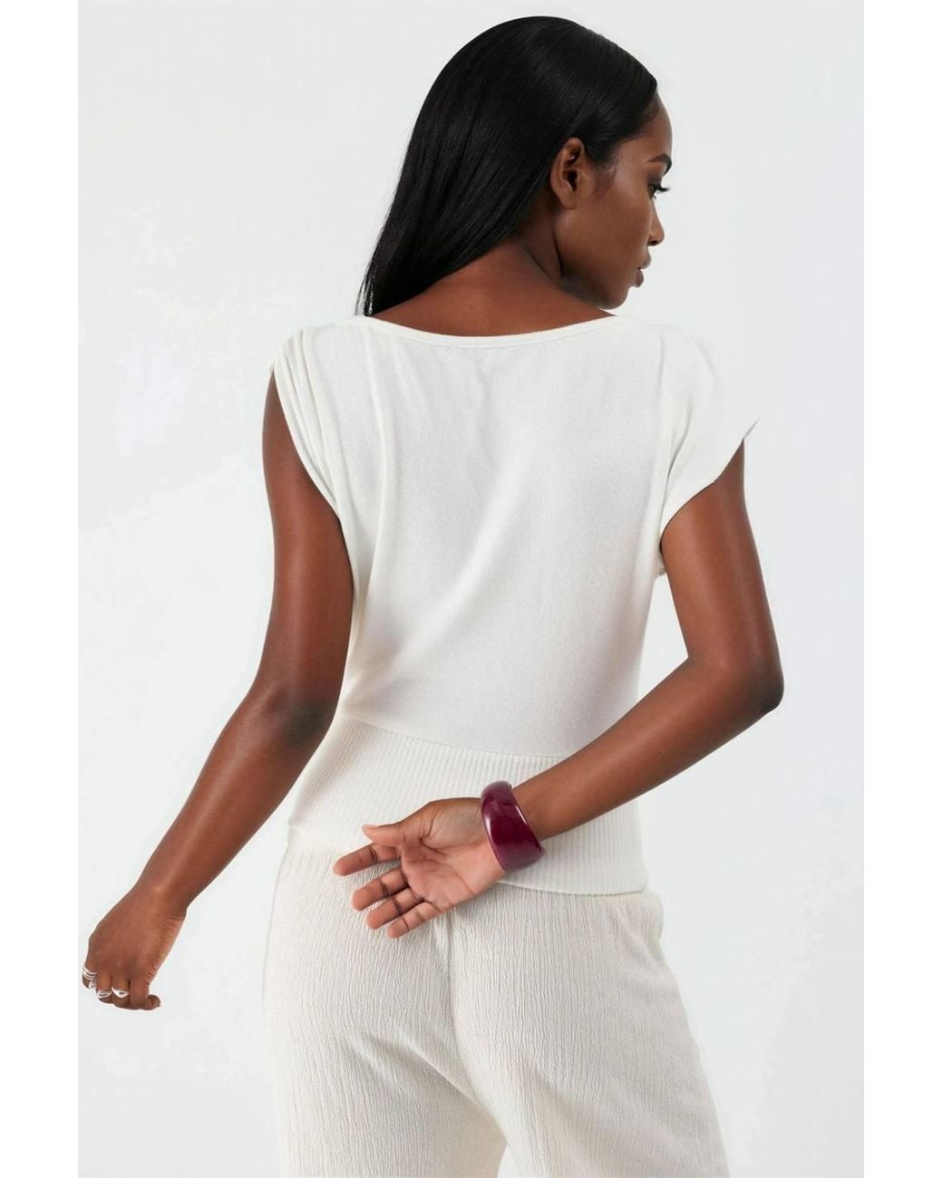 Busem White Boat Neck Ribbed Blouse