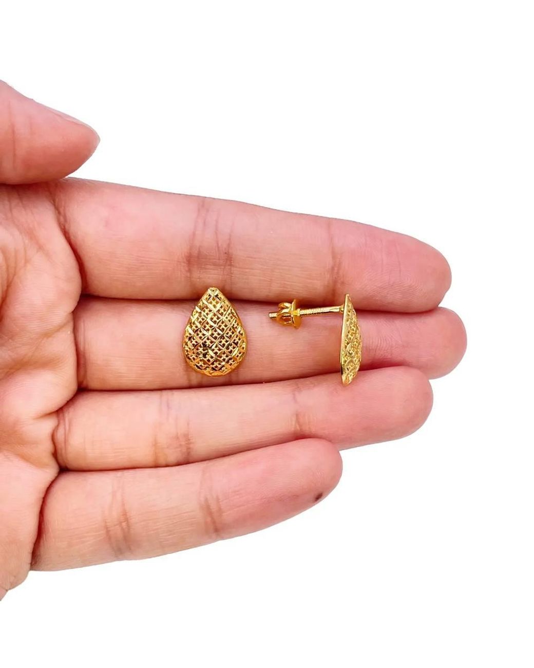 Raina Jewels Metallic 22Ct Diamond-Cut Mesh Textured Pear Drop Necklace & Earring Set