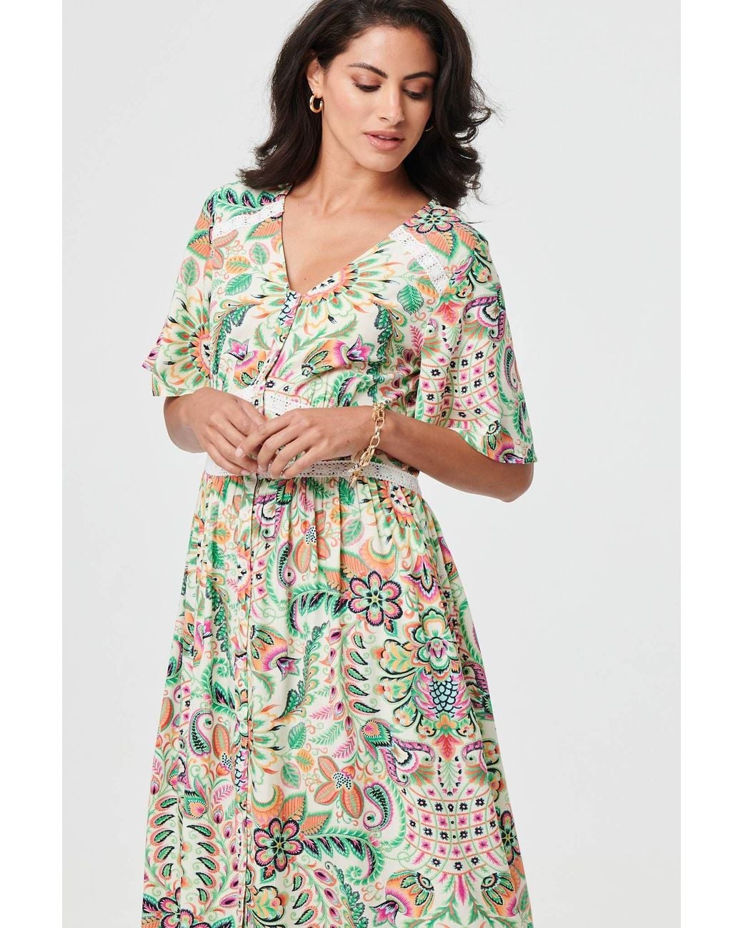 Izabel London Green Printed 1/2 Flared Sleeve Midi Dress