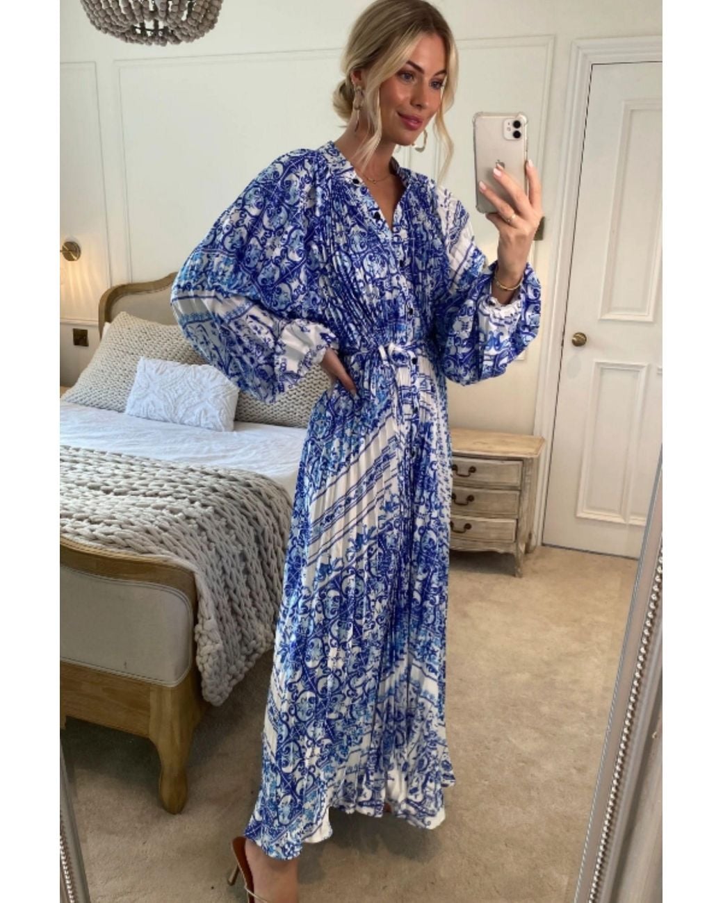 CY Blue Monochrome Scarf Print Pleated Long Shirt Dress