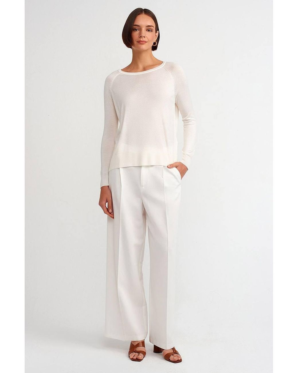 Dilvin White Ribbed Crew Neck Sweater