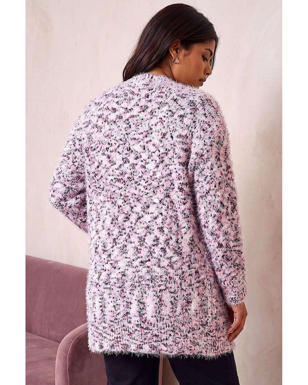 Roman Curve Fluffy Textured Cardigan