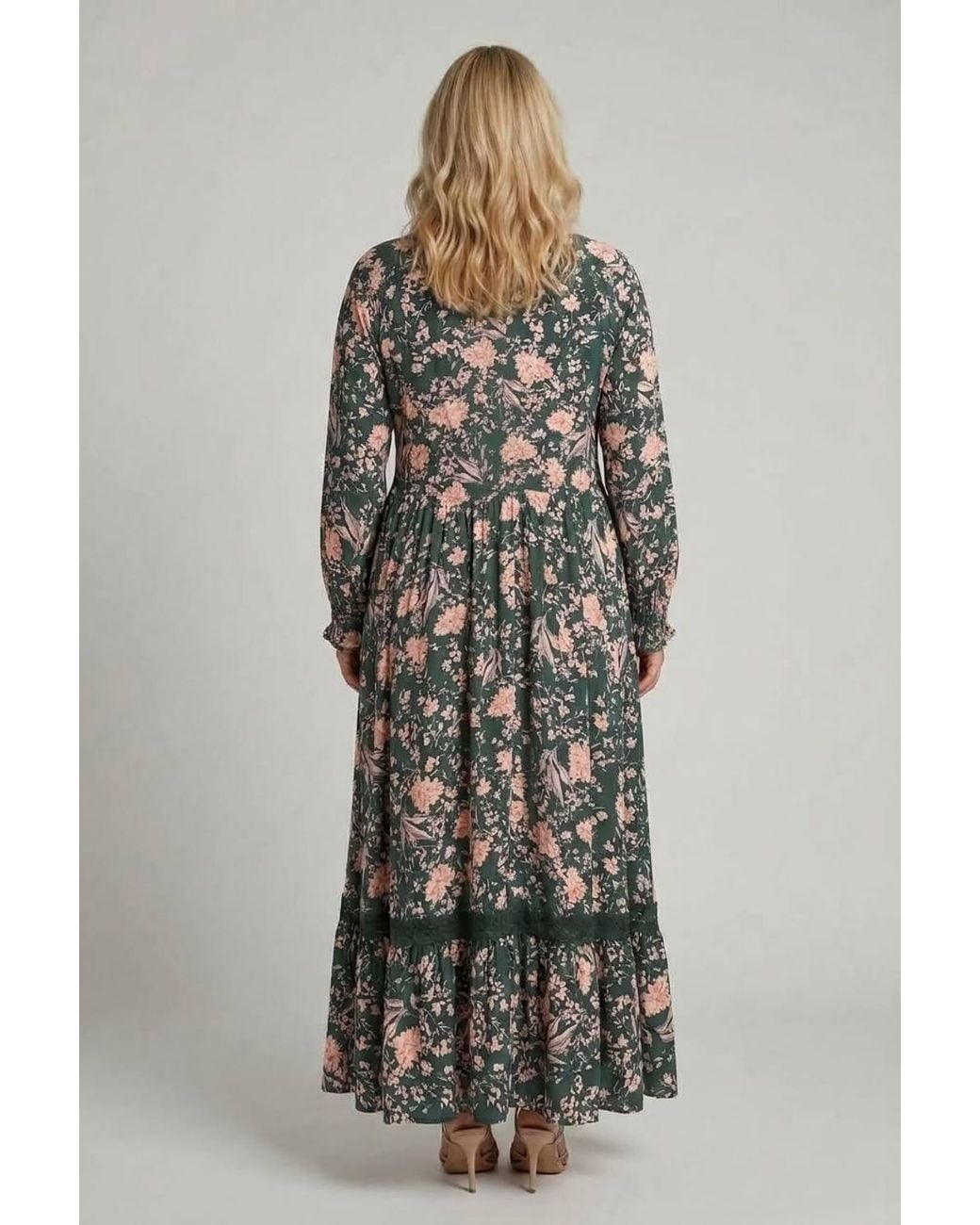 Izabel London Green Curve Floral Long Sleeve Lace Maxi Dress