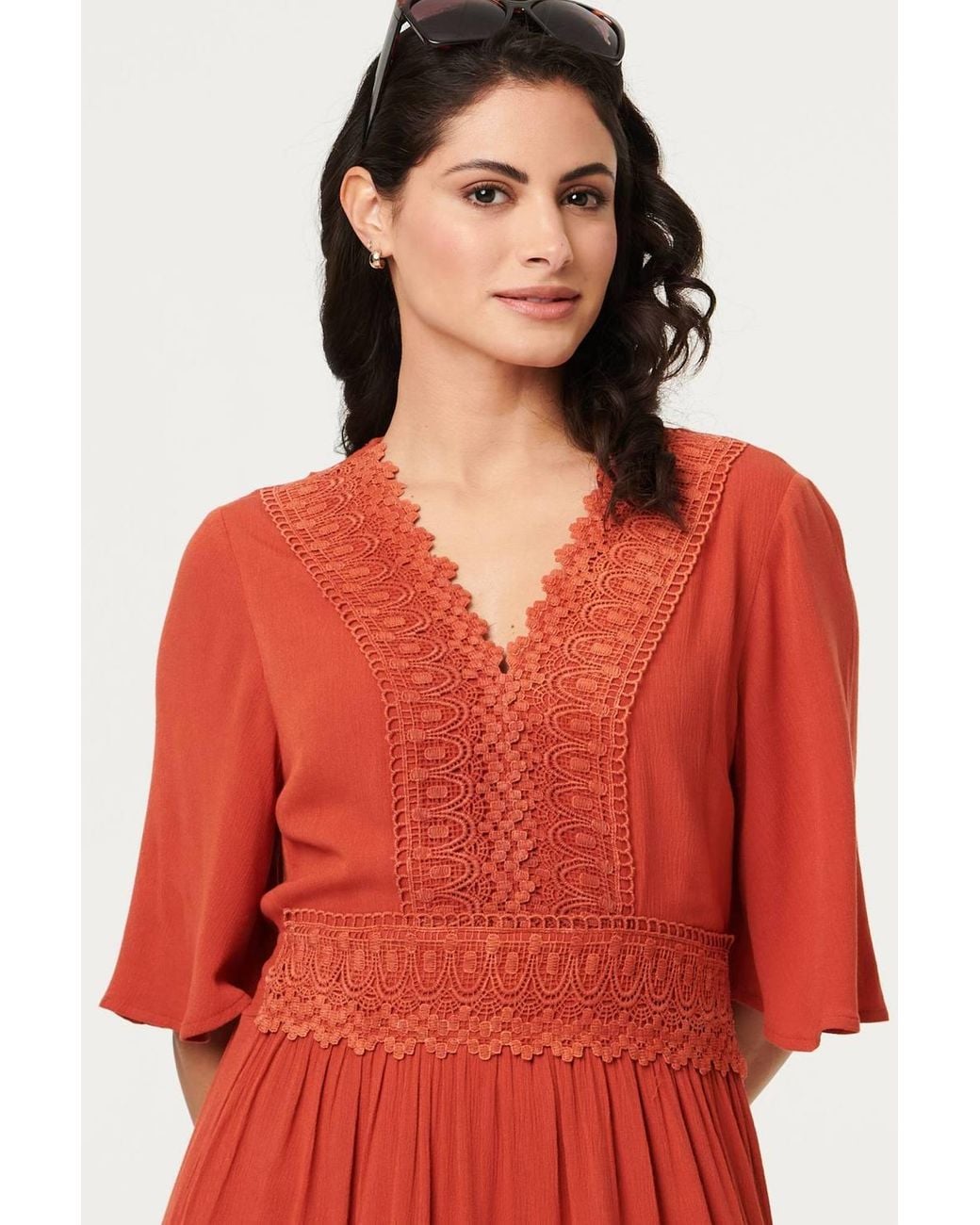 Izabel London Lace Trim Tiered 1/2 Sleeve Maxi Dress