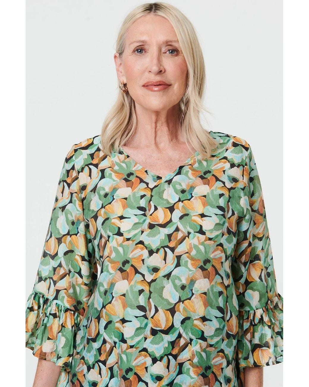 Izabel London Green Floral Relaxed 3/4 Flared Sleeve Blouse