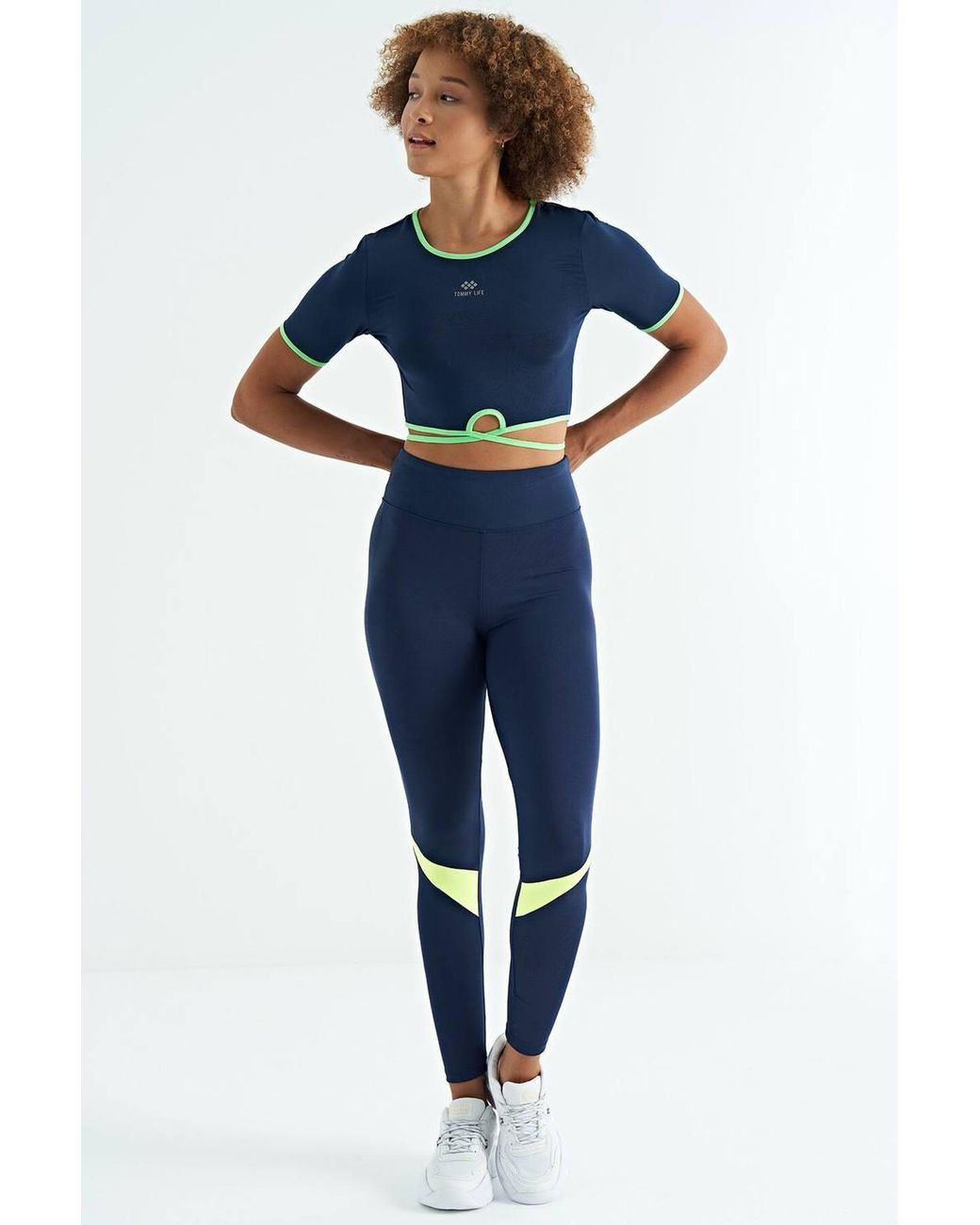 TOMMY LIFE Blue Elastic Crop T-Shirt With Crew Neck