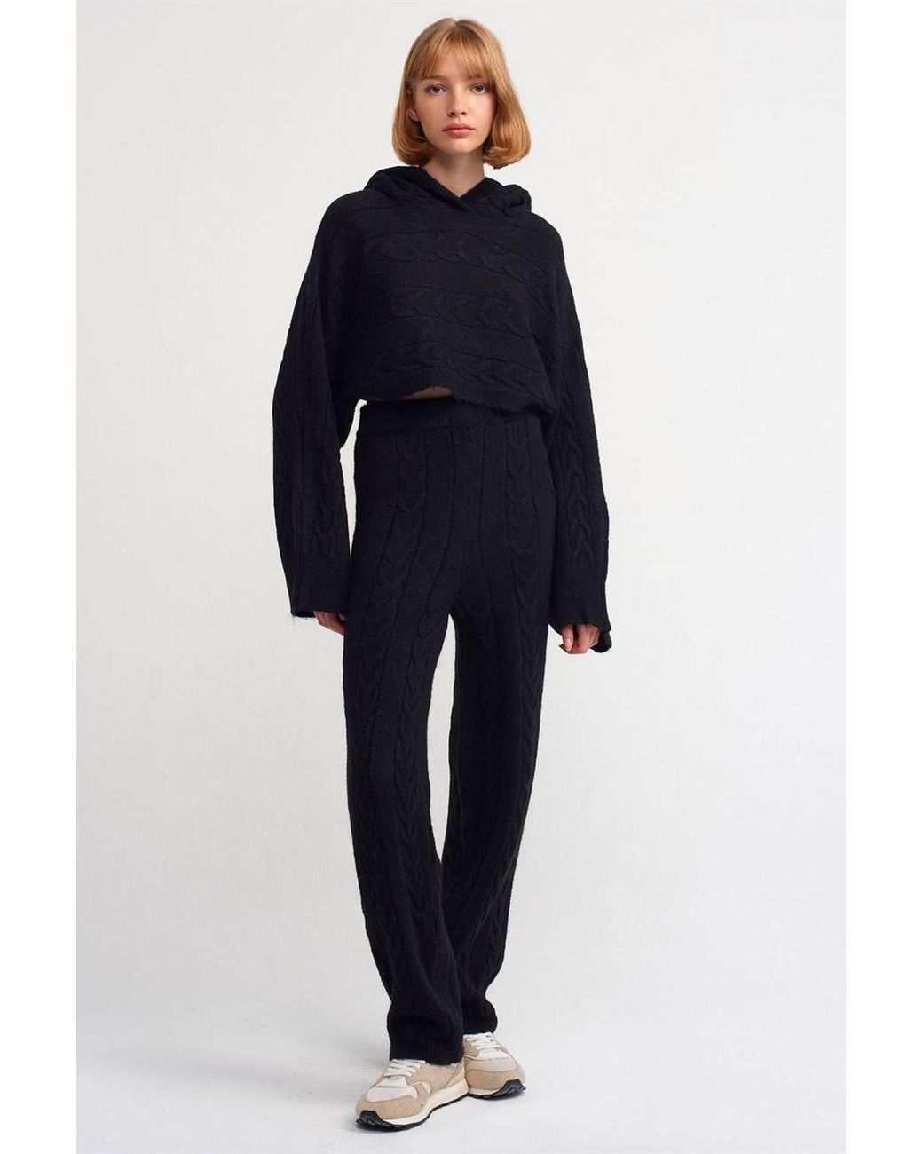 Dilvin Blue Oversized Cable Knit Crop Hooded Sweater