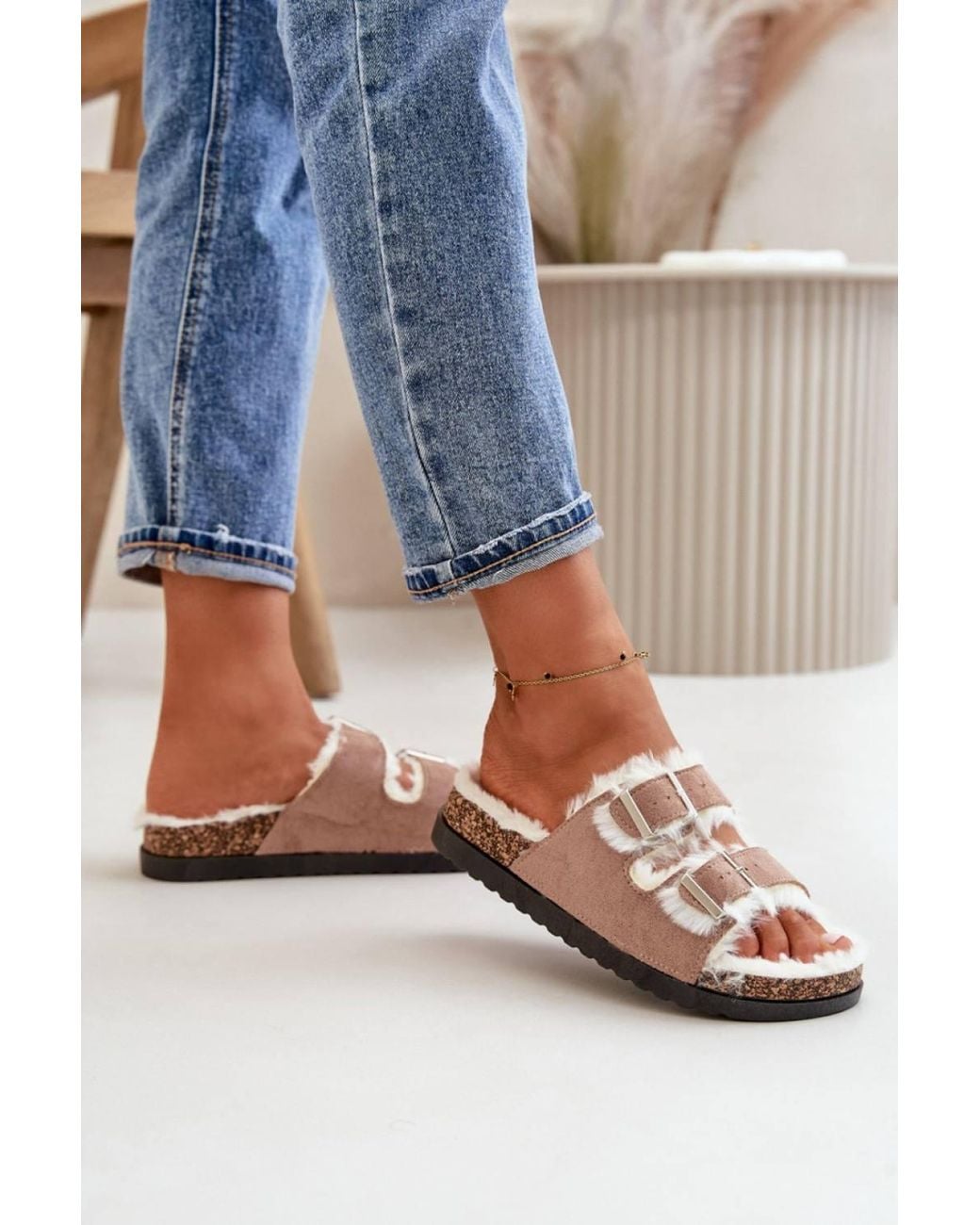 Love Lace Blue Adjustable Strap Faux Fur Platform Slippers For Comfort