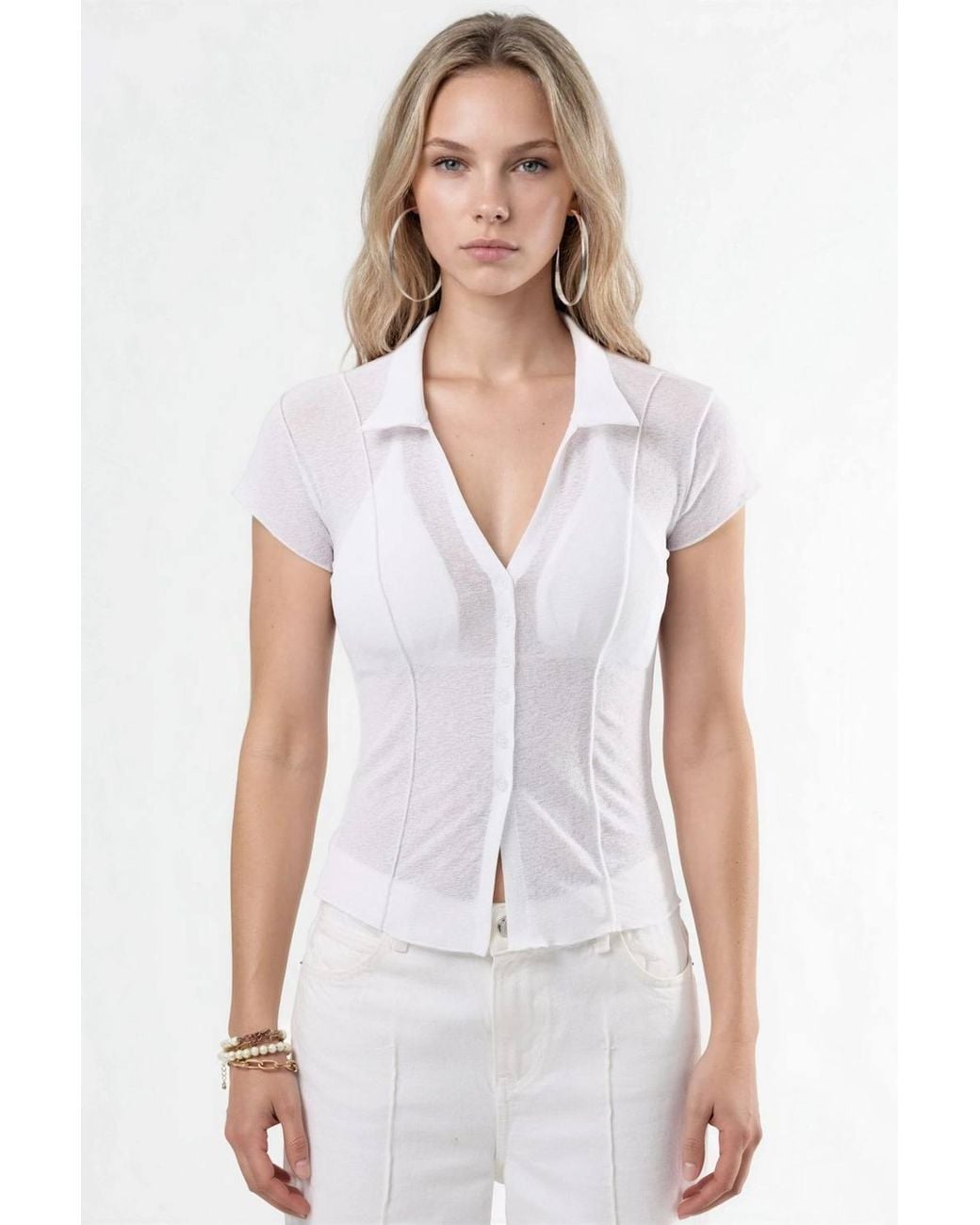 Busem White Textured Knitted Short Sleeve Shirt With Buttons