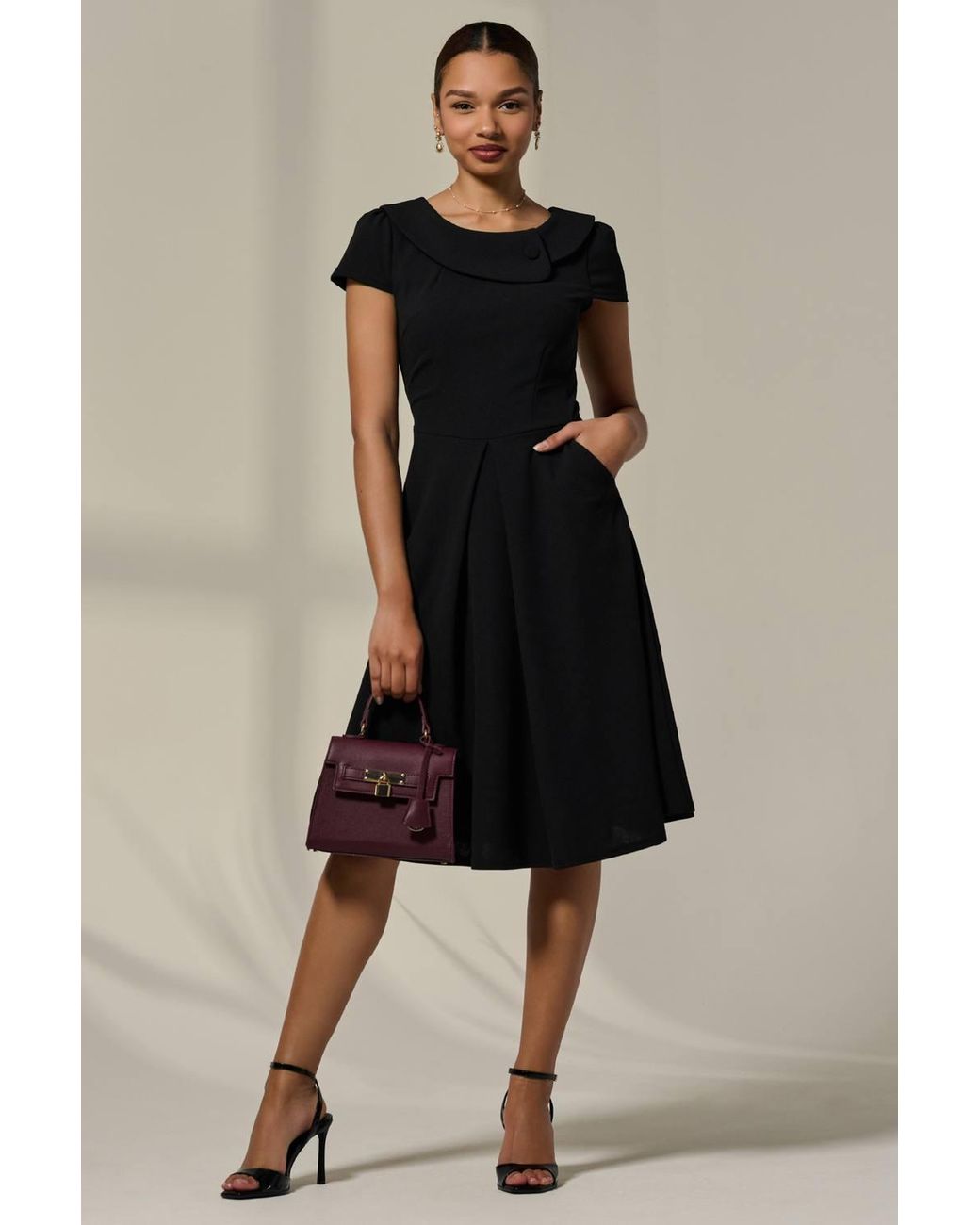 Jolie Moi Black Collared Cap Sleeve Midi Dress