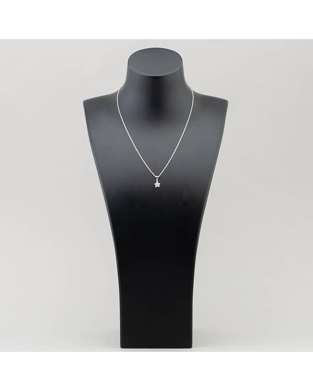 T.H.Baker Metallic Cubic Zirconia Textured Flower Pendant E610851-P