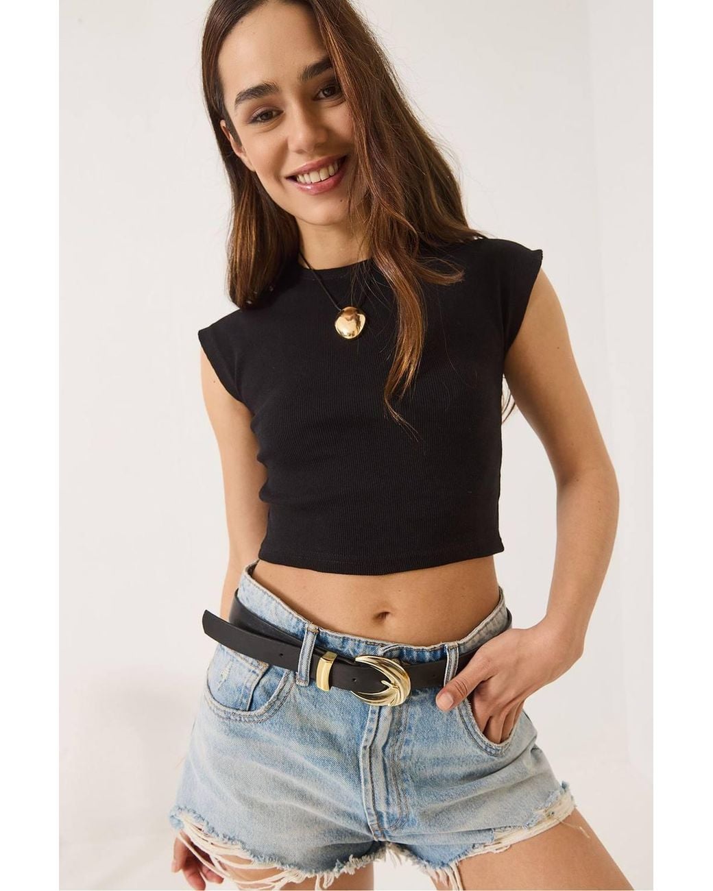 Bianco Lucci Black Crew Neck Crop T-Shirt
