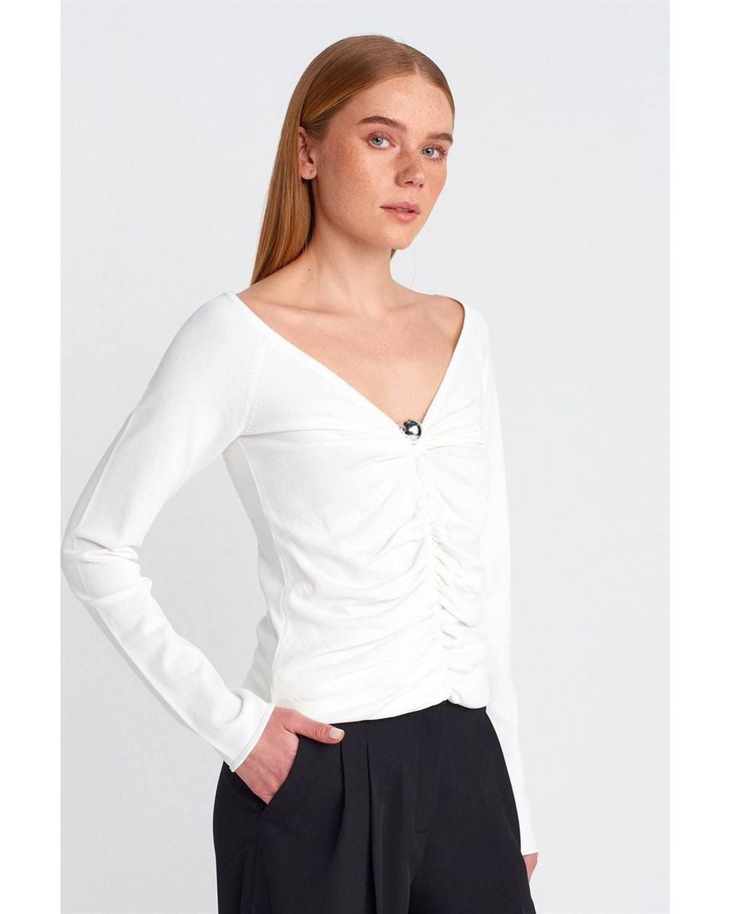 Dilvin White Slim Fit Ribbed V-Neck Sweater