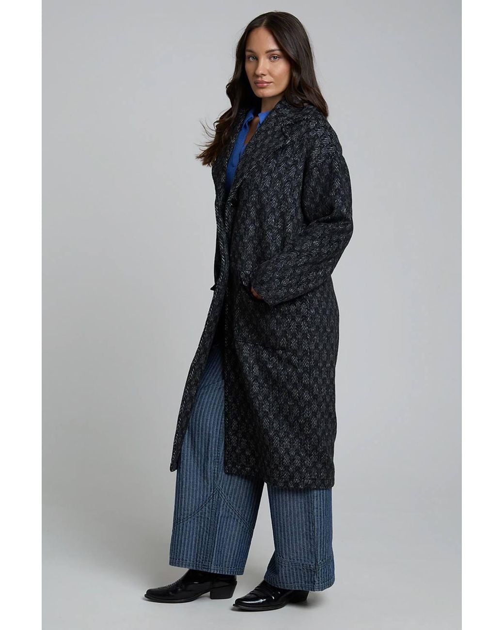 Wednesday's Girl Black Textured Oversized Longline Button Coat