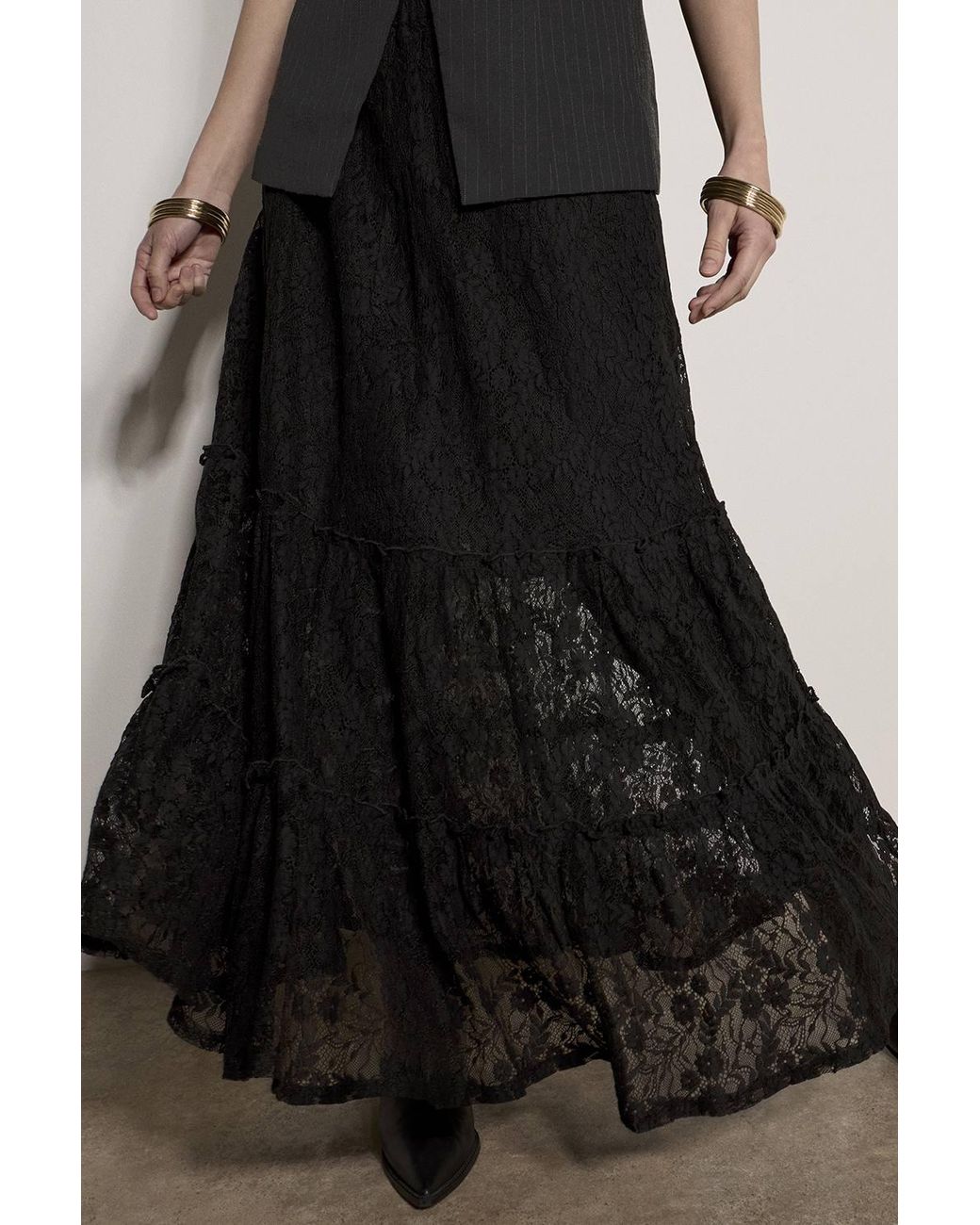 Apricot Black Floral Lace Tiered Midi Skirt