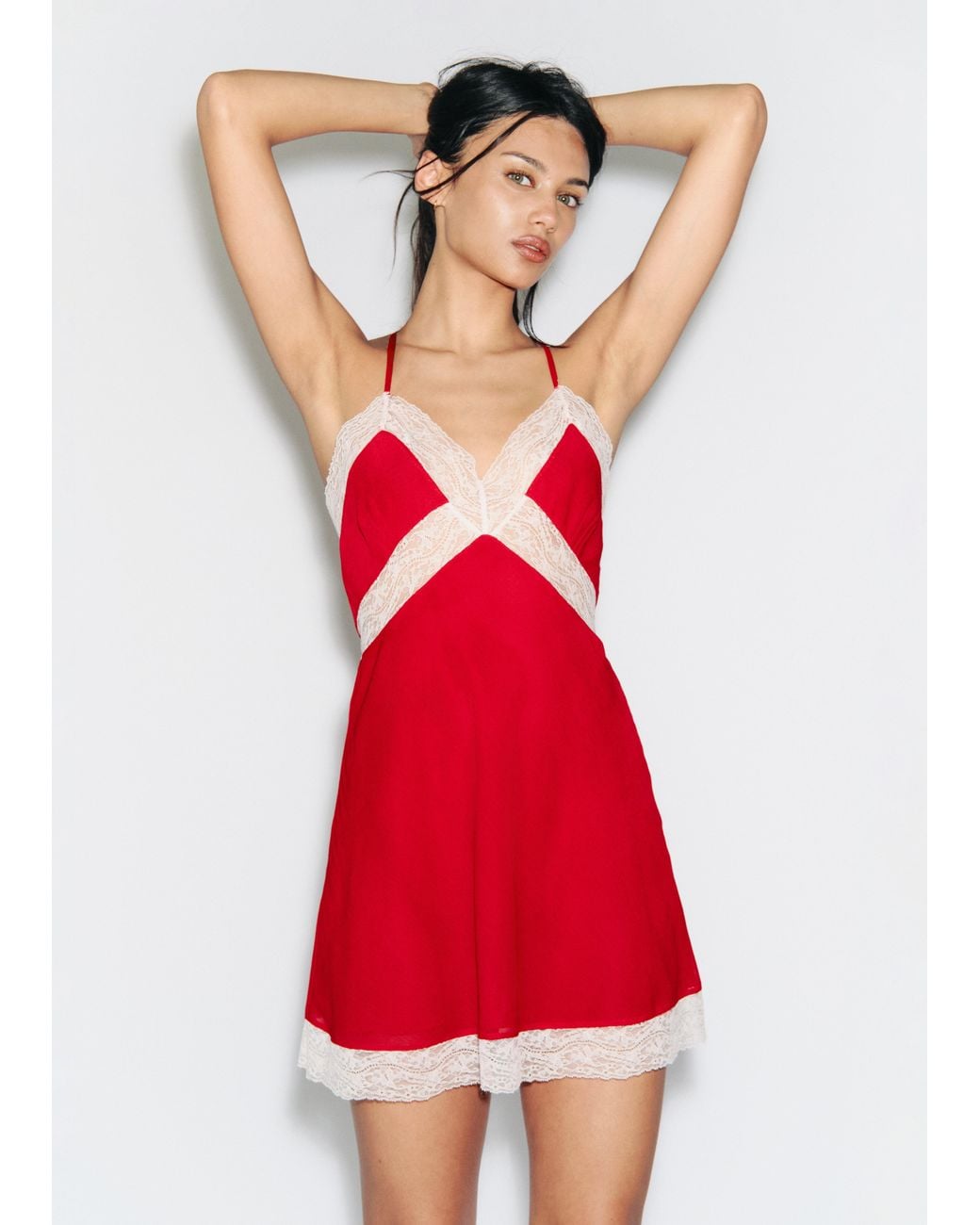 DEBUTE Red The Lola Dress