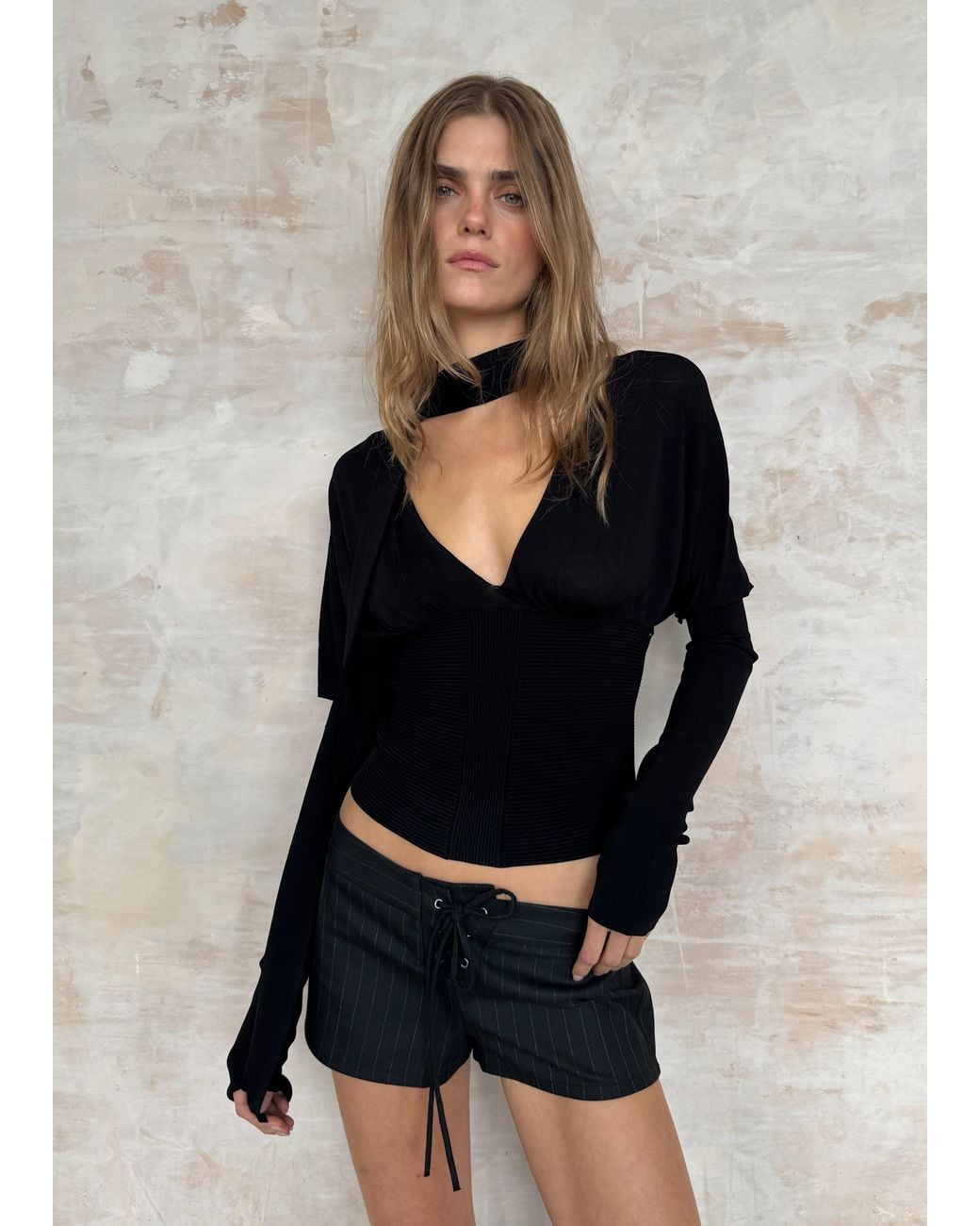 DEBUTE Black The Cora Shorts