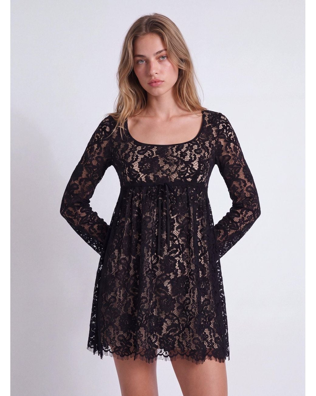 DEBUTE Black The Lucy Dress