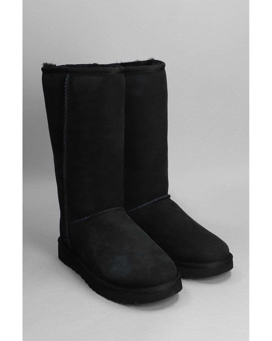 UGG Classic Tall Ii Low Heels Boots In Suede in Black | Lyst