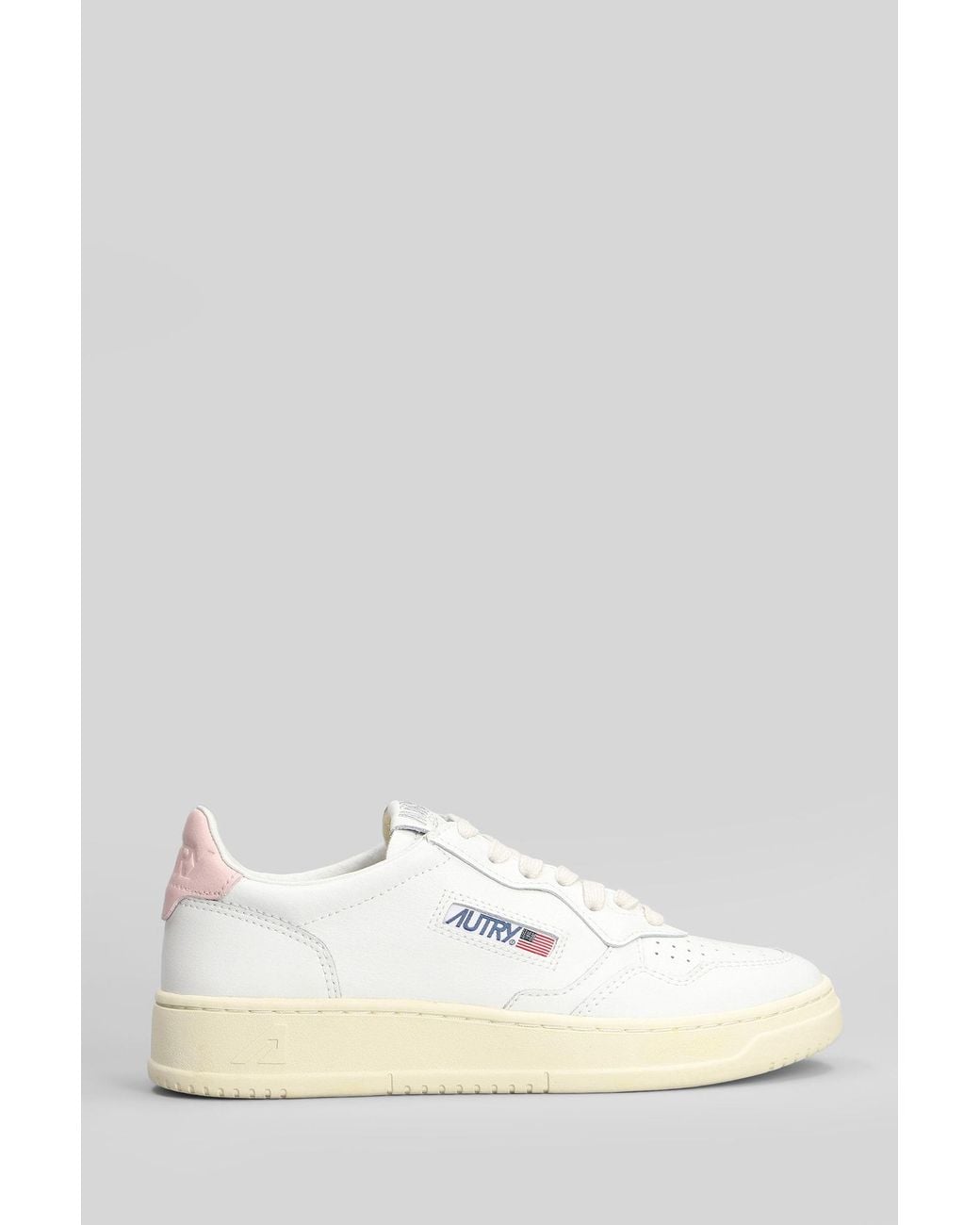 Autry White Medalist Low Sneakers