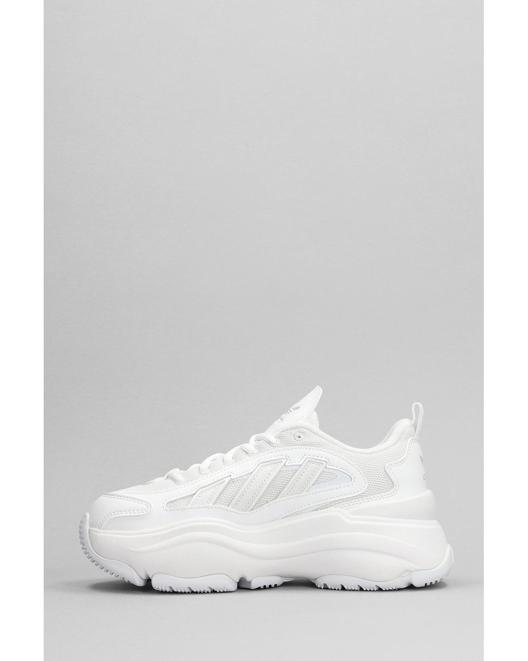 adidas Ozgaia Sneakers in White | Lyst