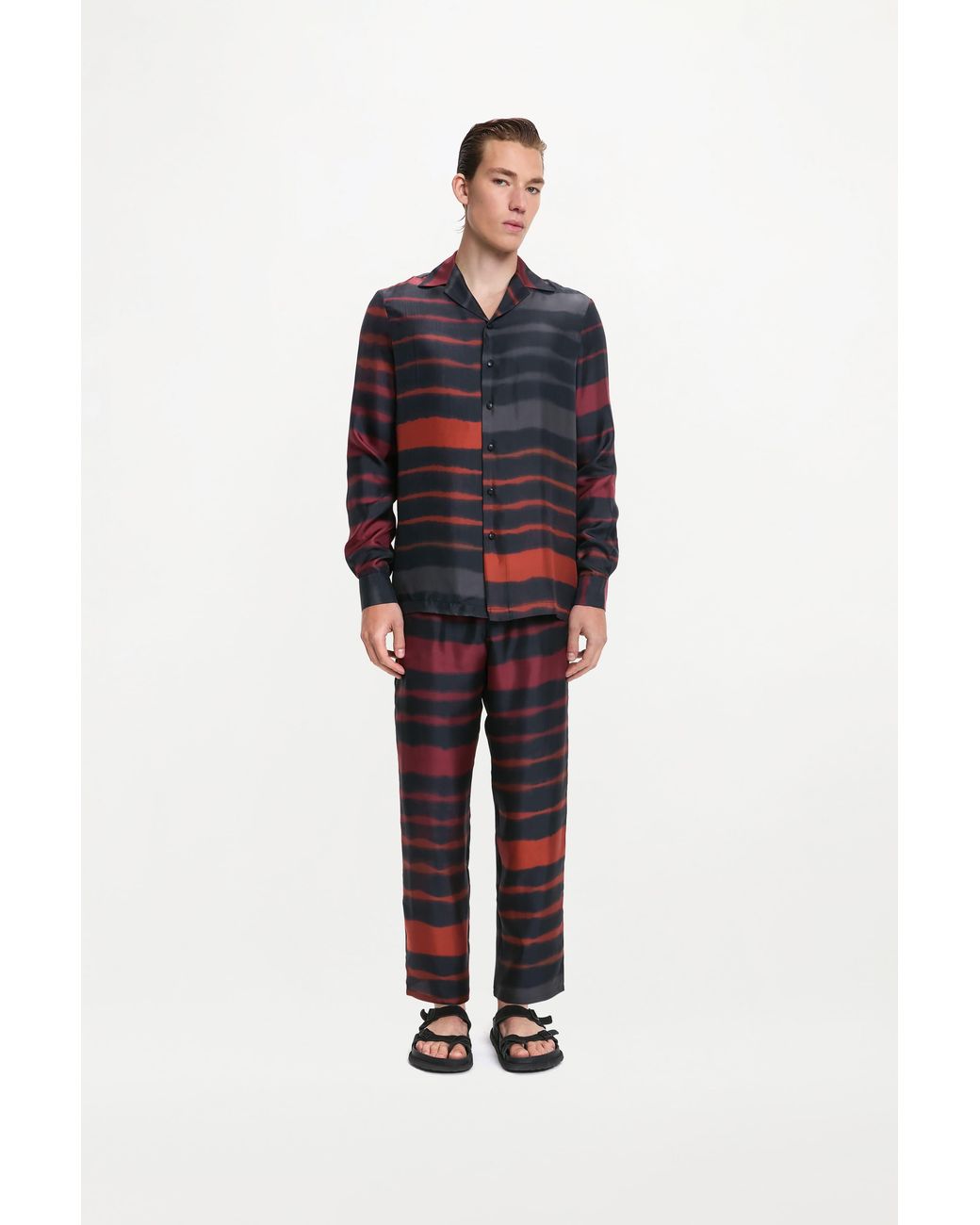 RS24-RTW-SHI02M-0012 THEO SHIRT PRINTED SILK TWILL RAINBOW CROC Black Theo Shirt for men