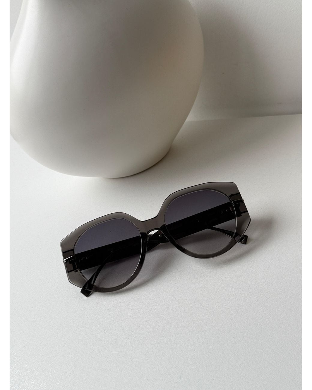 Fendi Black Fe40083U Graphy Sunglasses